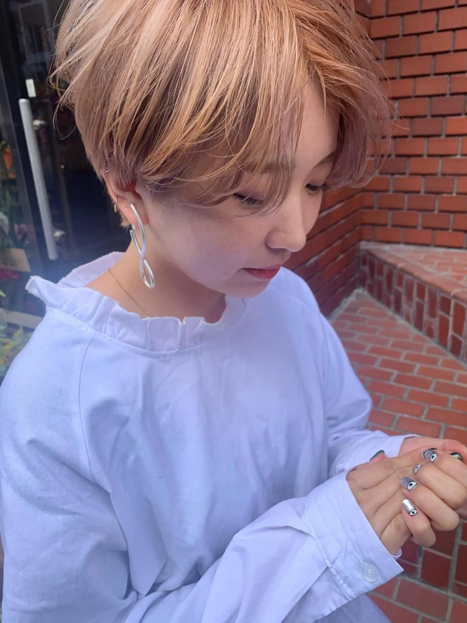 ショート sumika所属・嶋 隆文のヘアスタイル