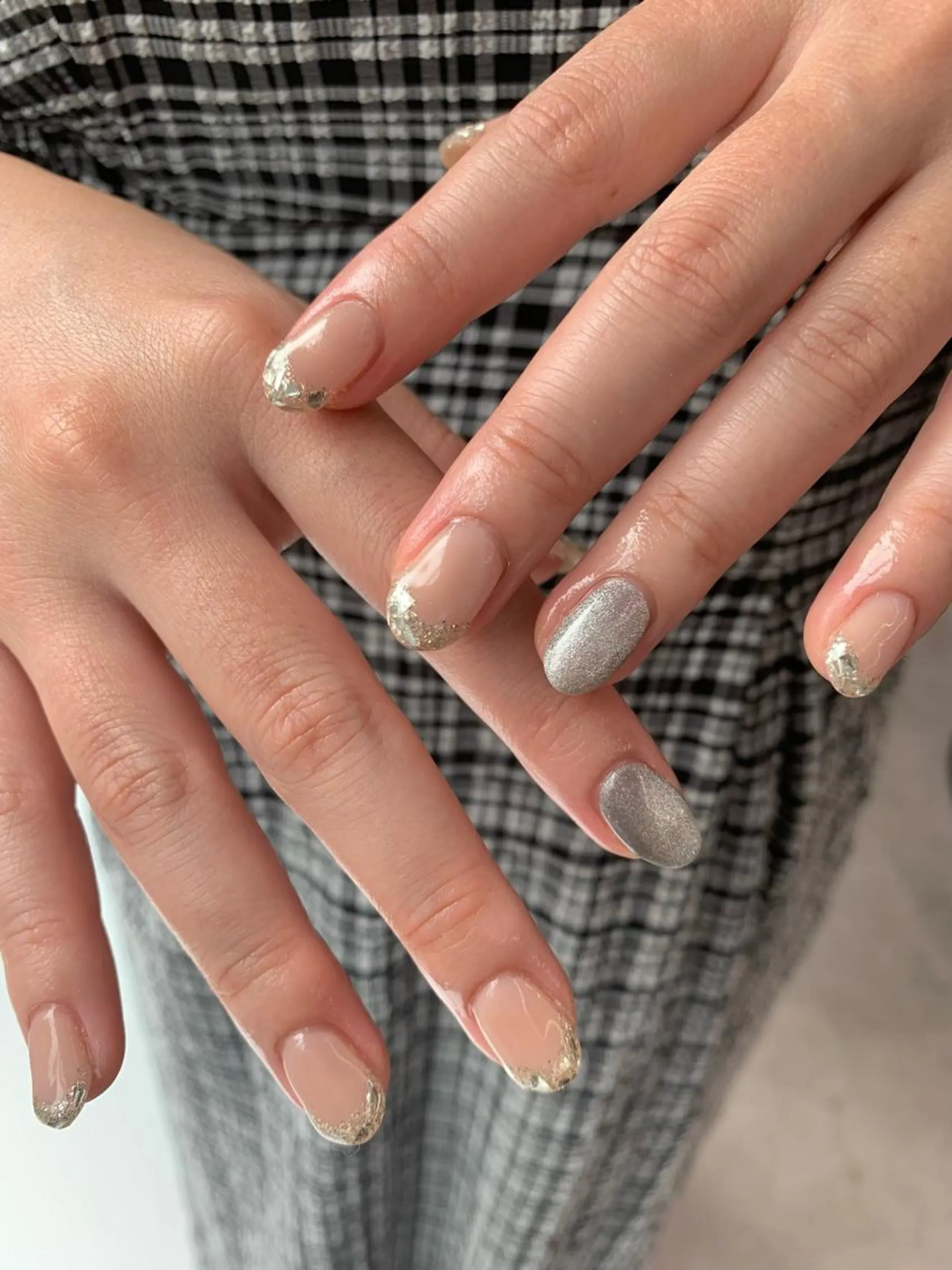 ネイル フレンチネイル ガラスフレンチ マキノ ユイのネイルデザイン