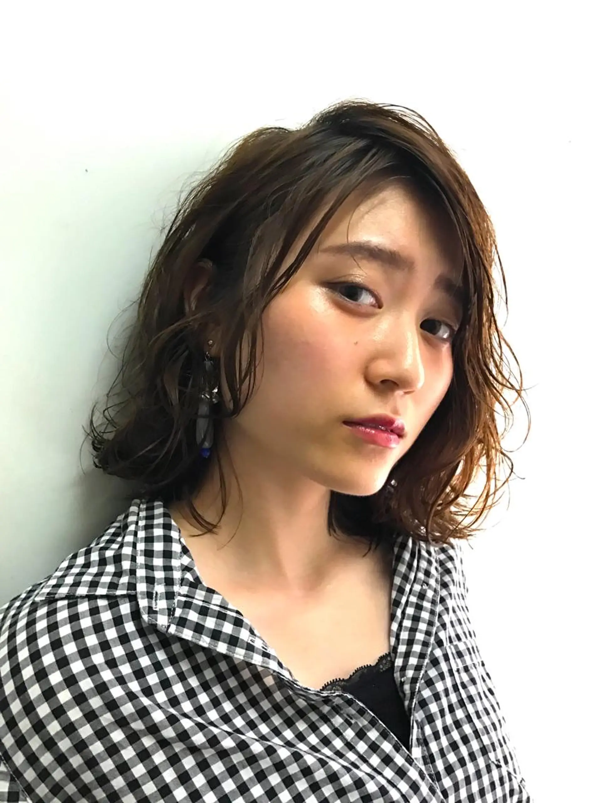 ミディアム tatsumi/ボブ ウルフ/レイヤーのヘアスタイル