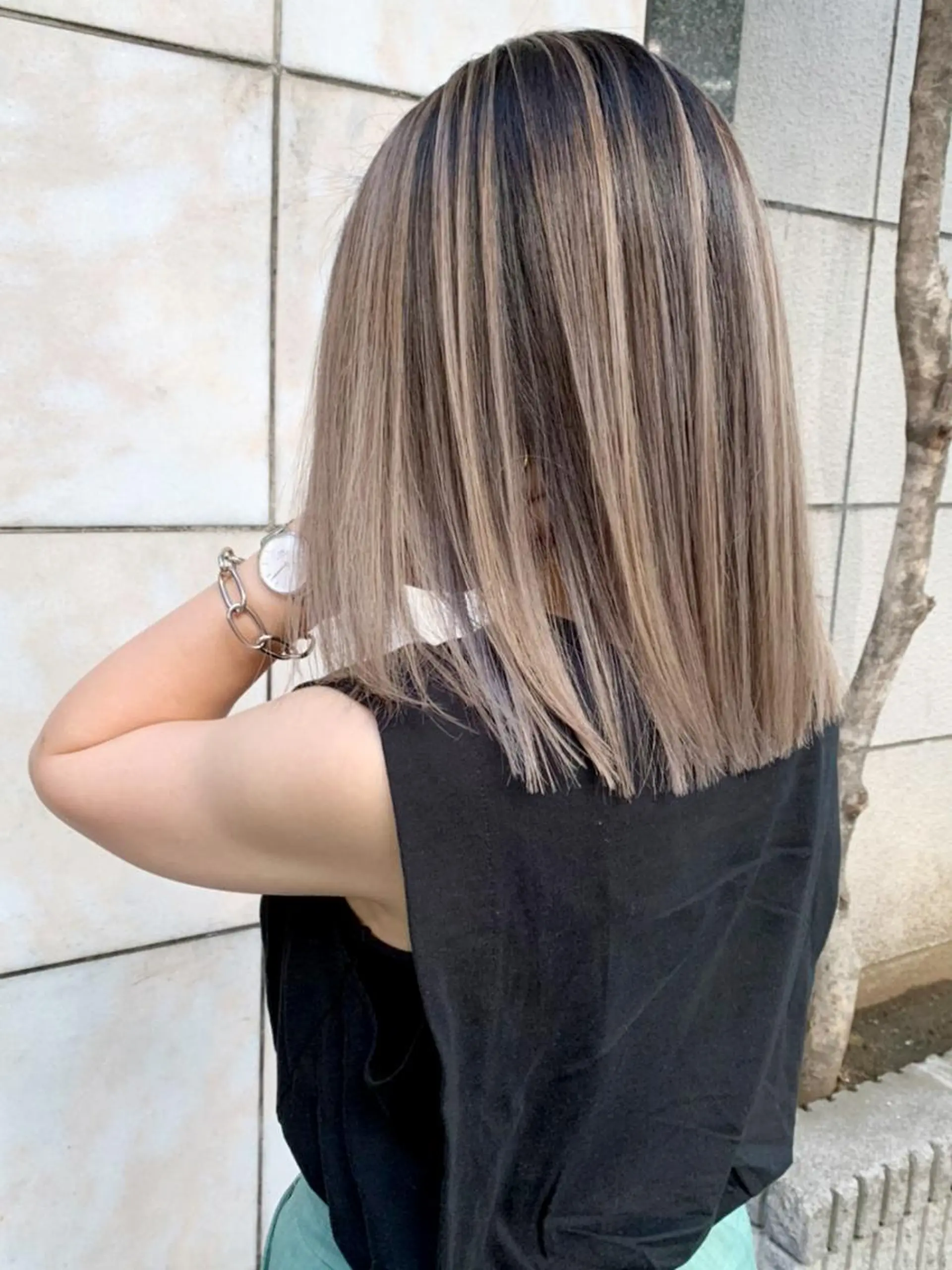 ミディアム パーマ カラー ヘアアレンジ カット ヘアカラー トリートメント ITbyALBUM 中野店のヘアスタイル