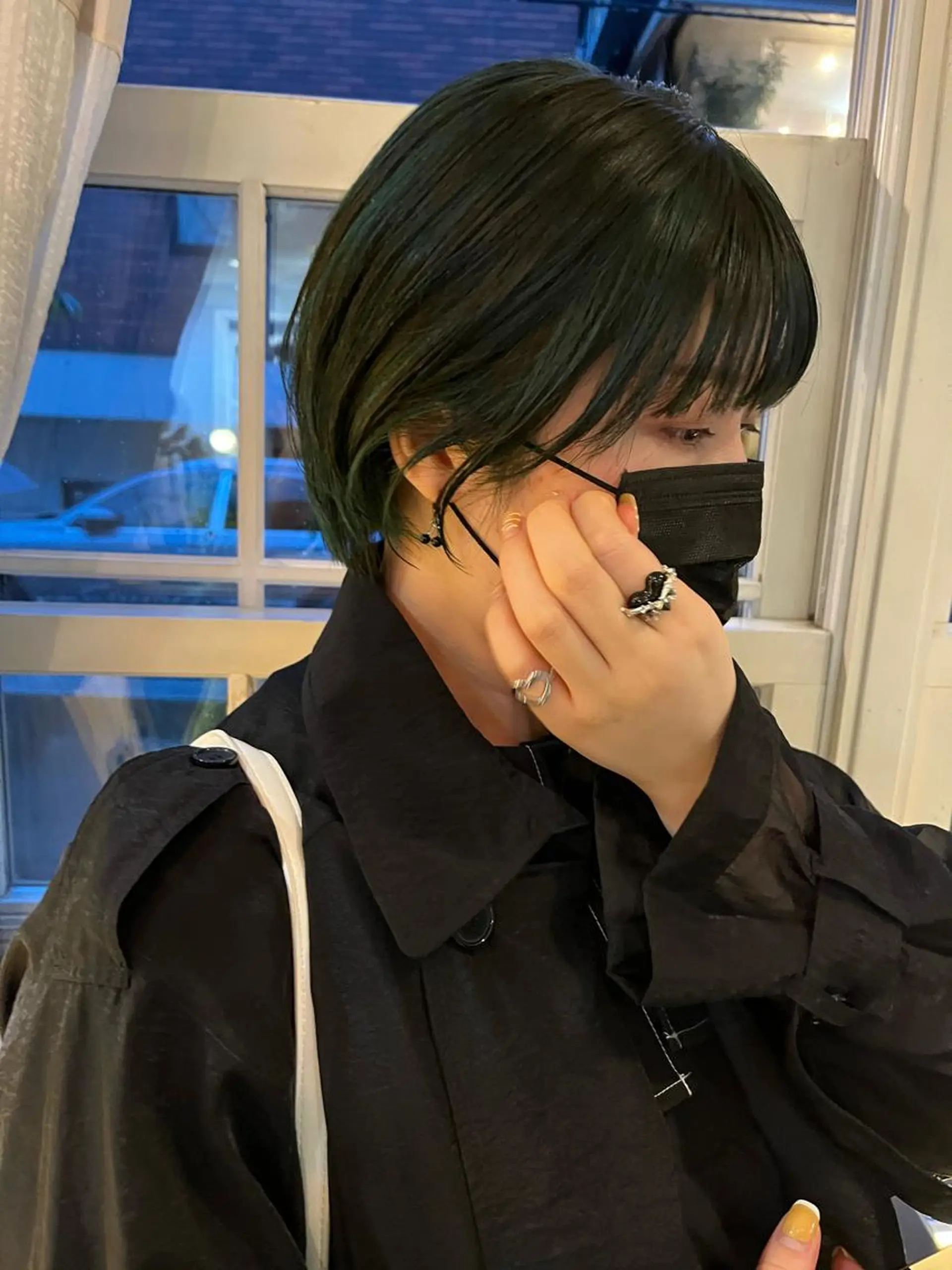 ショート カラー eri kinjoのヘアスタイル