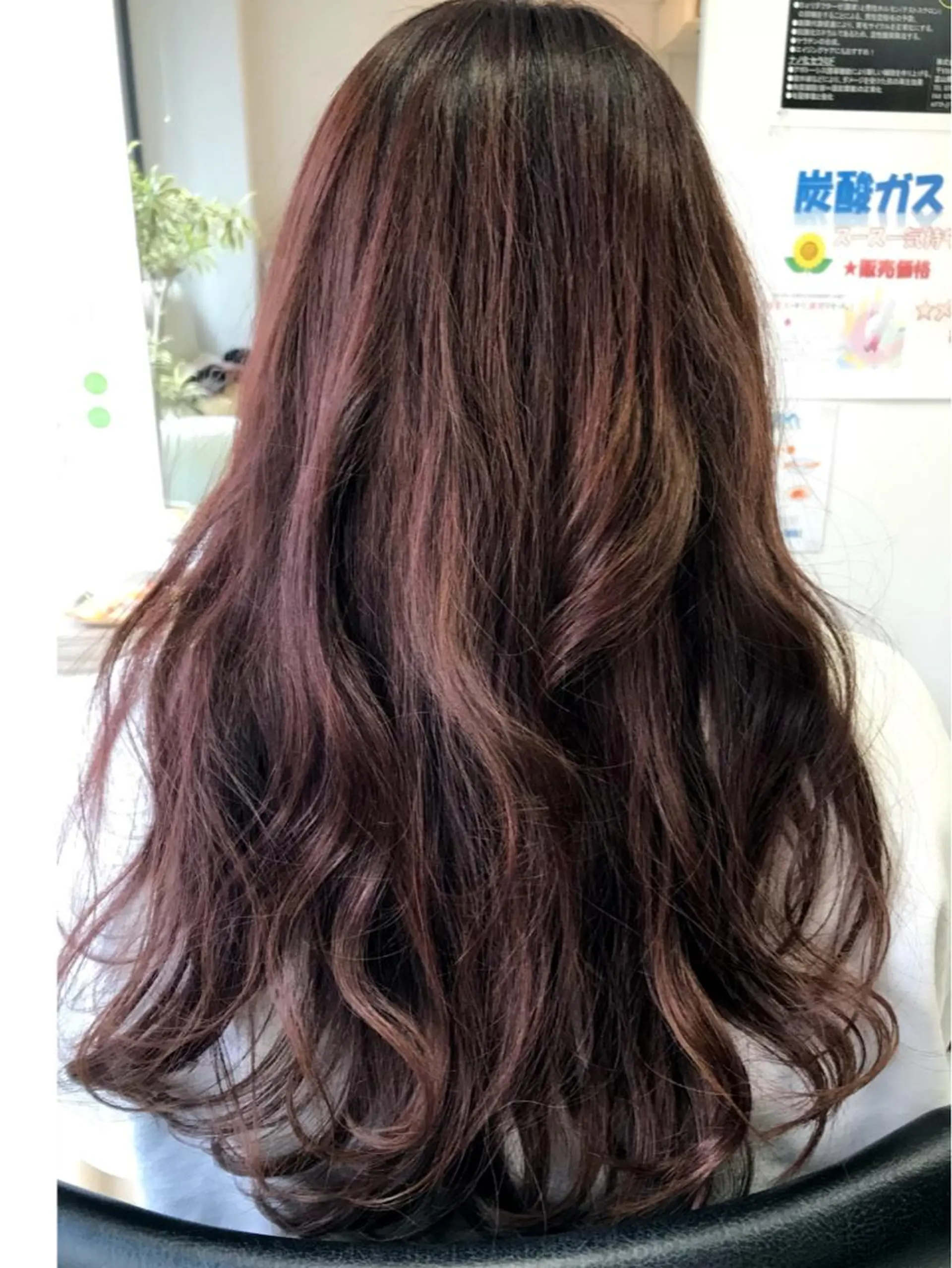 ロング カラー ブリーチ ブリーチなしカラー ピンクカラー バイオレットカラー バイオレットピンク カット ヘアカラー 長谷川 誠志のヘアスタイル