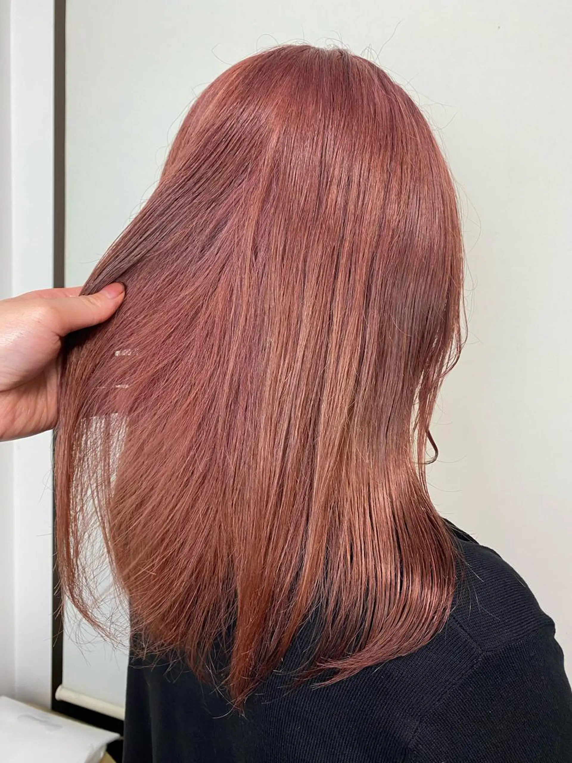 ミディアム カラー ヘアカラー トリートメント peg.hair所属・ブリーチカラー🫧 森　凪沙のヘアスタイル