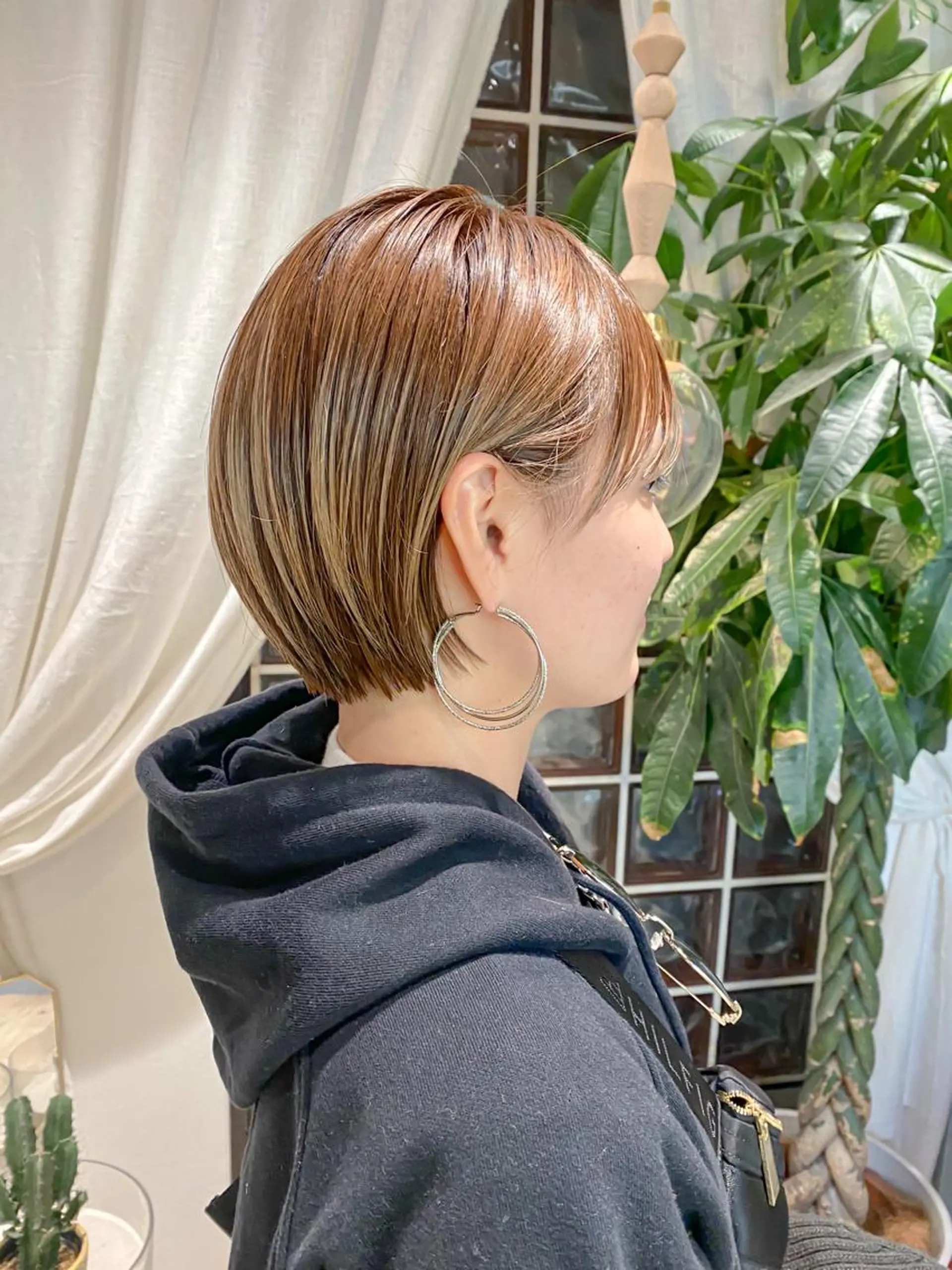 ショート カット 縮毛矯正 トリートメント 🩵縮毛矯正/ブリー チ/髪質改善/いつかのヘアスタイル