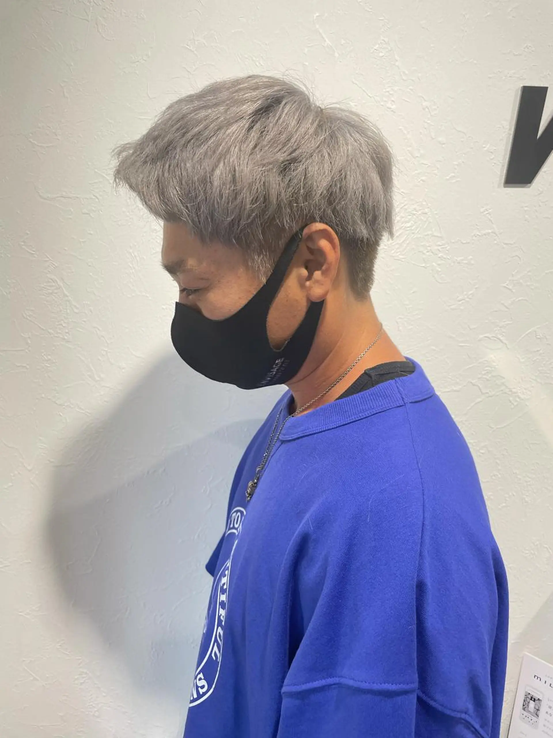 カラー メンズ メンズブリーチ ブリーチ シルバー ヘアカラー 2nd所属・🤍2nd🤍田所 美希のヘアスタイル