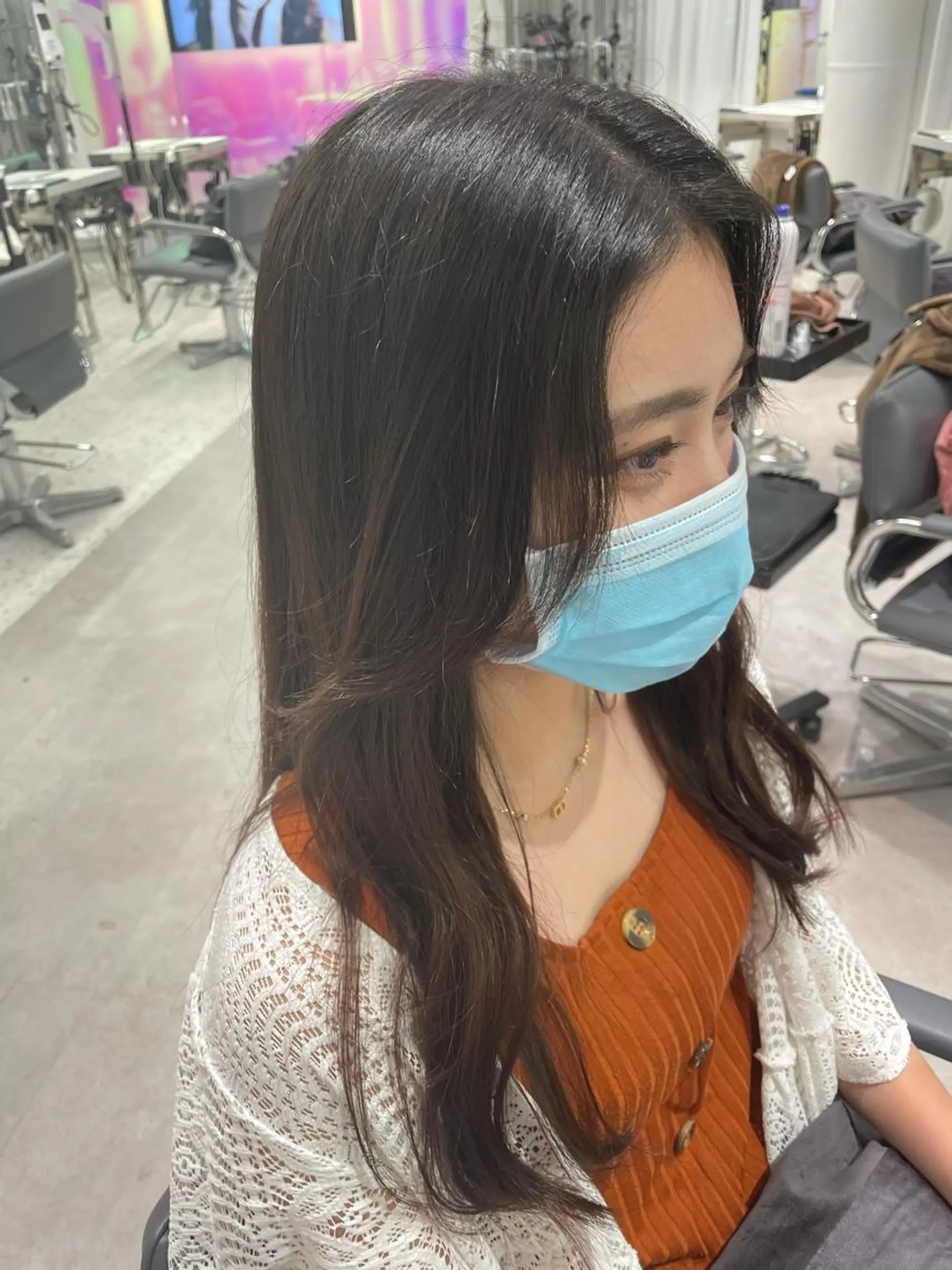 セミロング 韓国ハッシュカット/ 新宿/髪質改善/岡崎のヘアスタイル