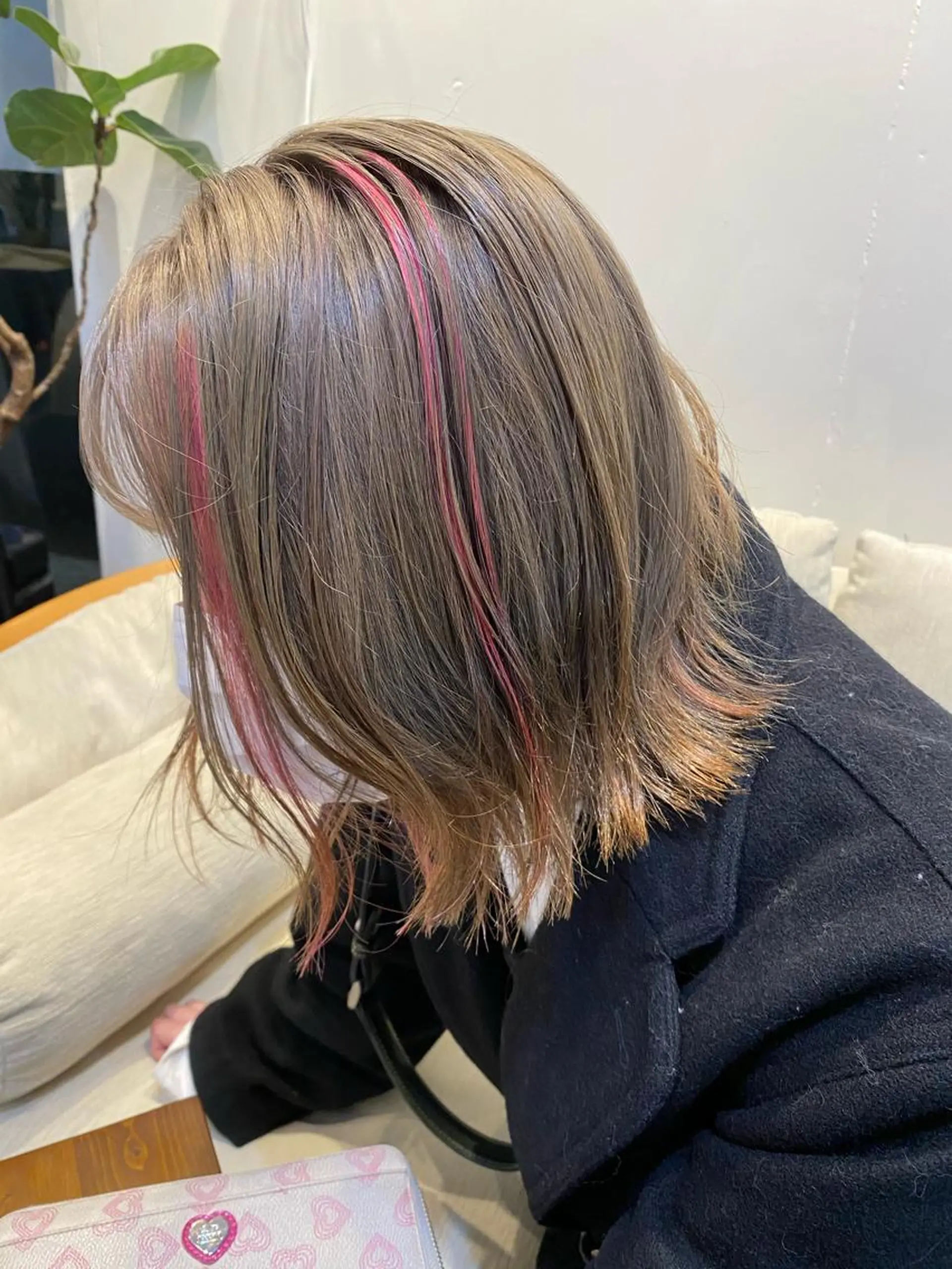 ミディアム カラー ベージュカラー ピンクカラー ヘアカラー トリートメント 大西 直人のヘアスタイル