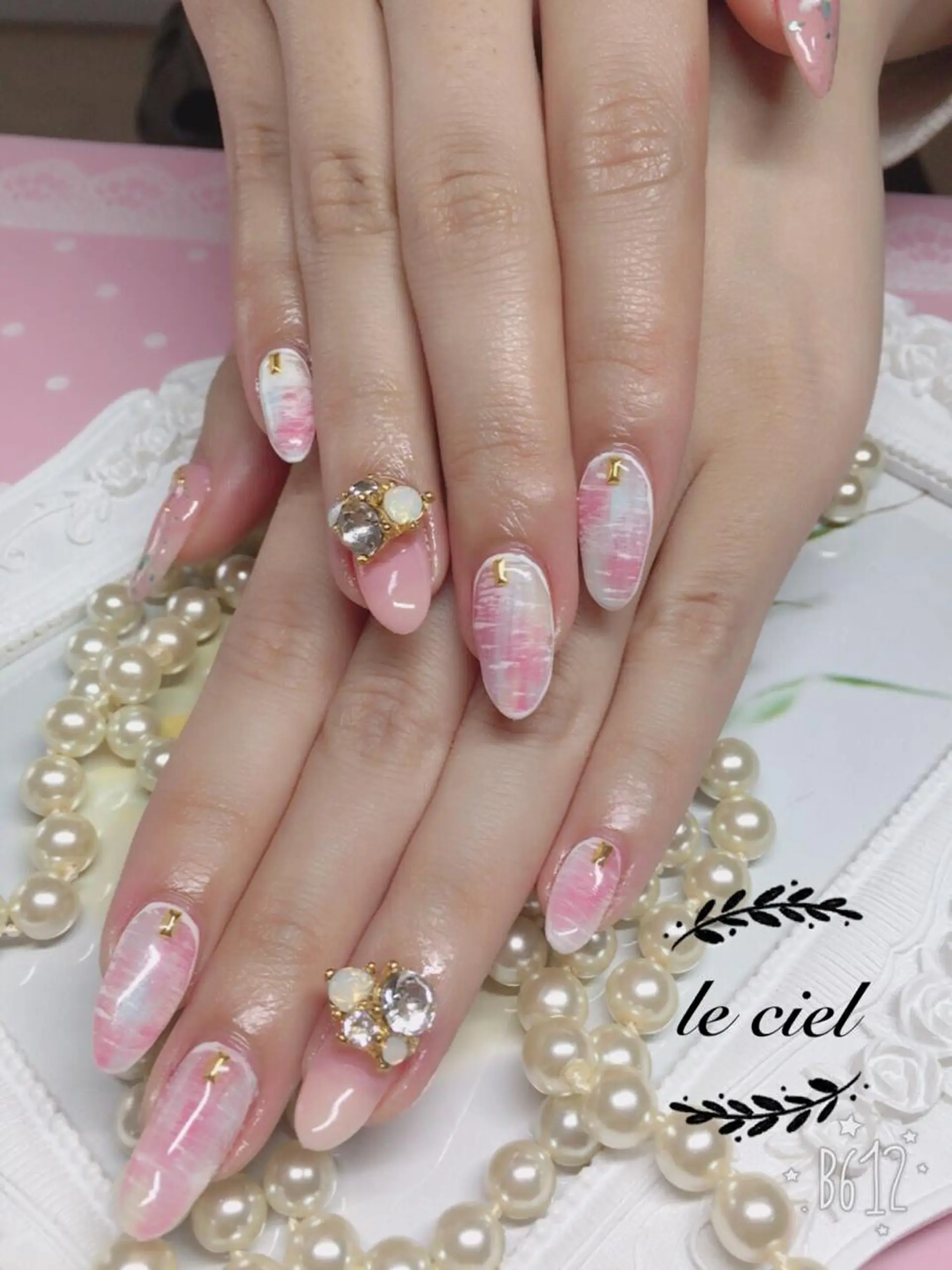 ネイル Naka Rieのネイルデザイン