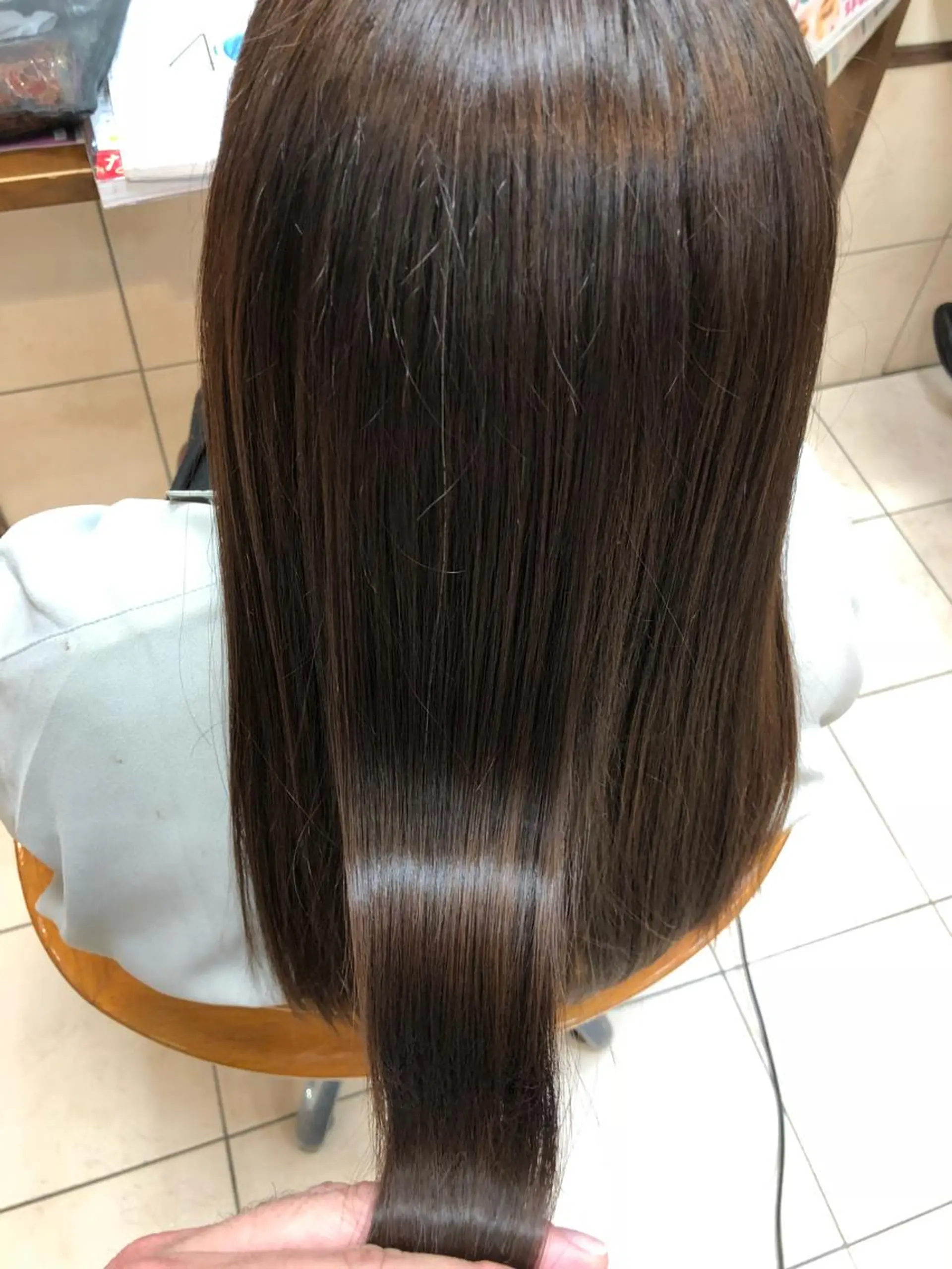 セミロング トリートメント カセヤ リョウのヘアスタイル