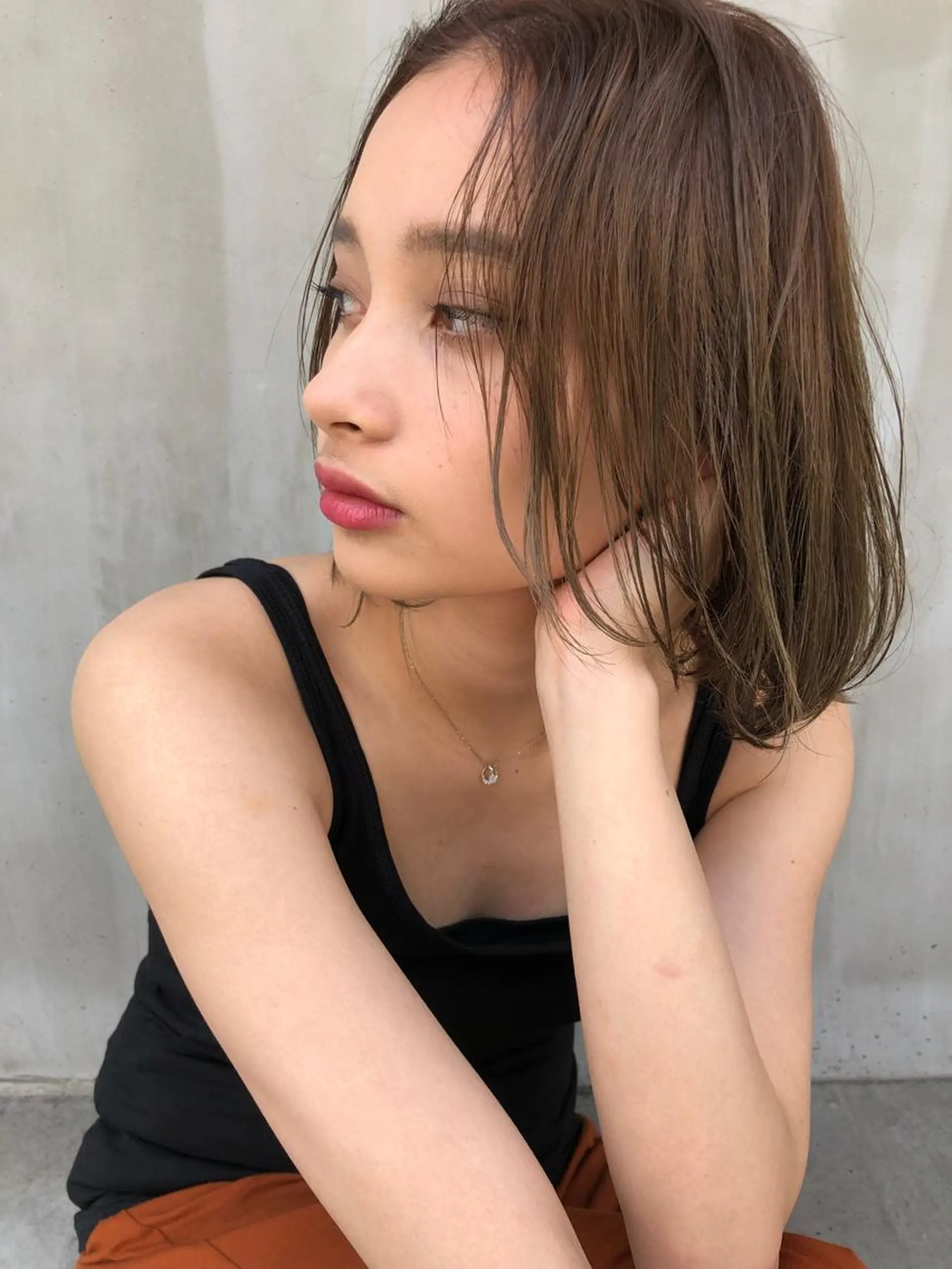 ミディアム 切りっぱなしボブ ミディアムパーマ アッシュ ボブ 外国人風カラー ショート職人 美容師【KENTA】のヘアスタイル