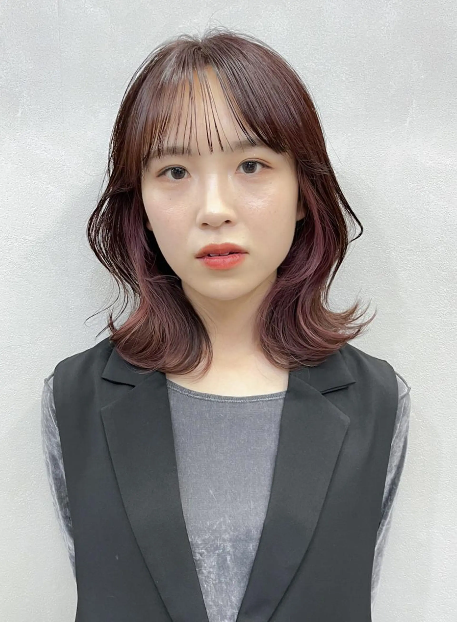 セミロング 韓国レイヤーカット✨ 縮毛矯正　原田 優作のヘアスタイル