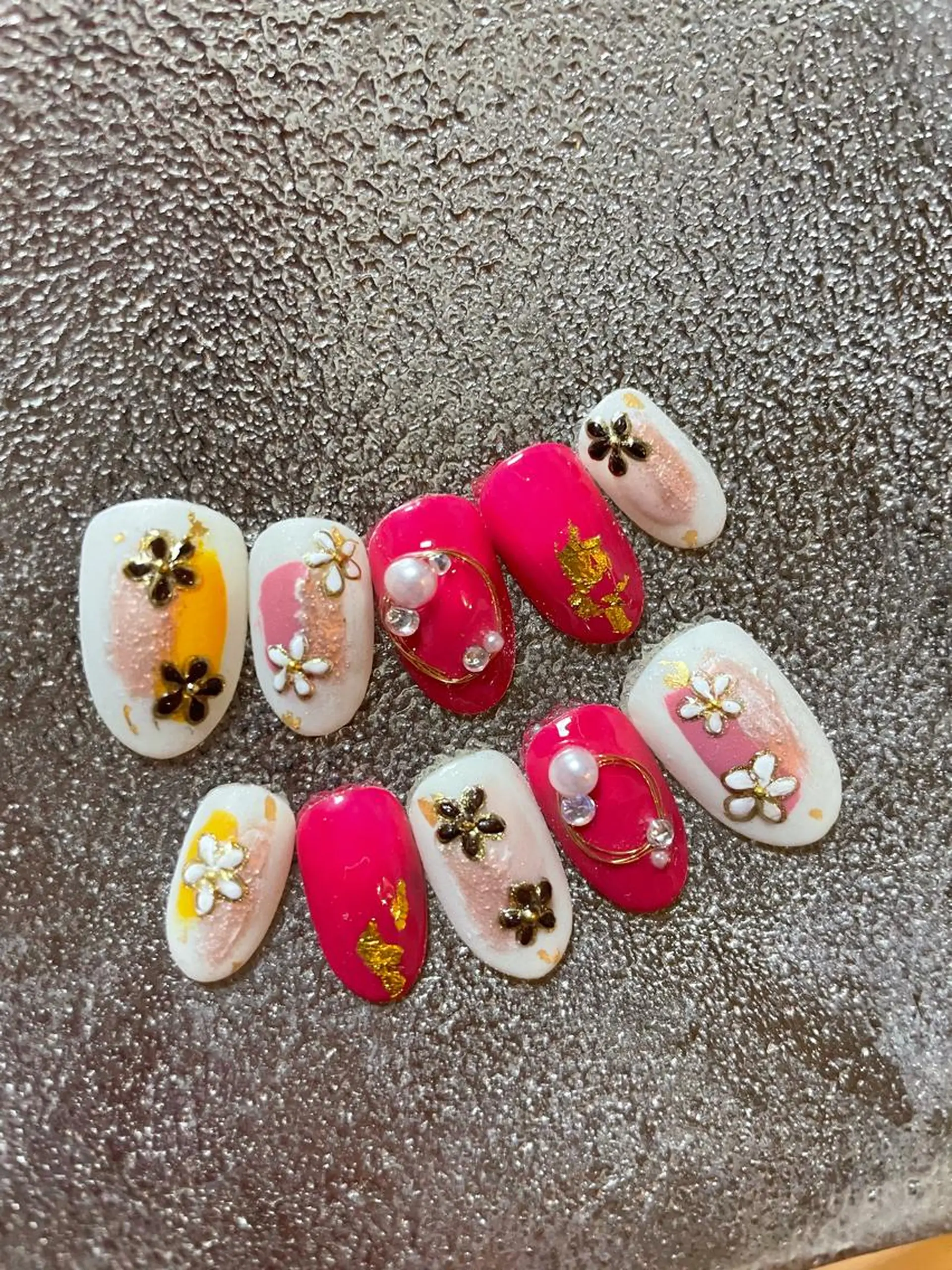 ネイル 成人式 ネイルチップ Chérinail 爪のお手入れのネイルデザイン