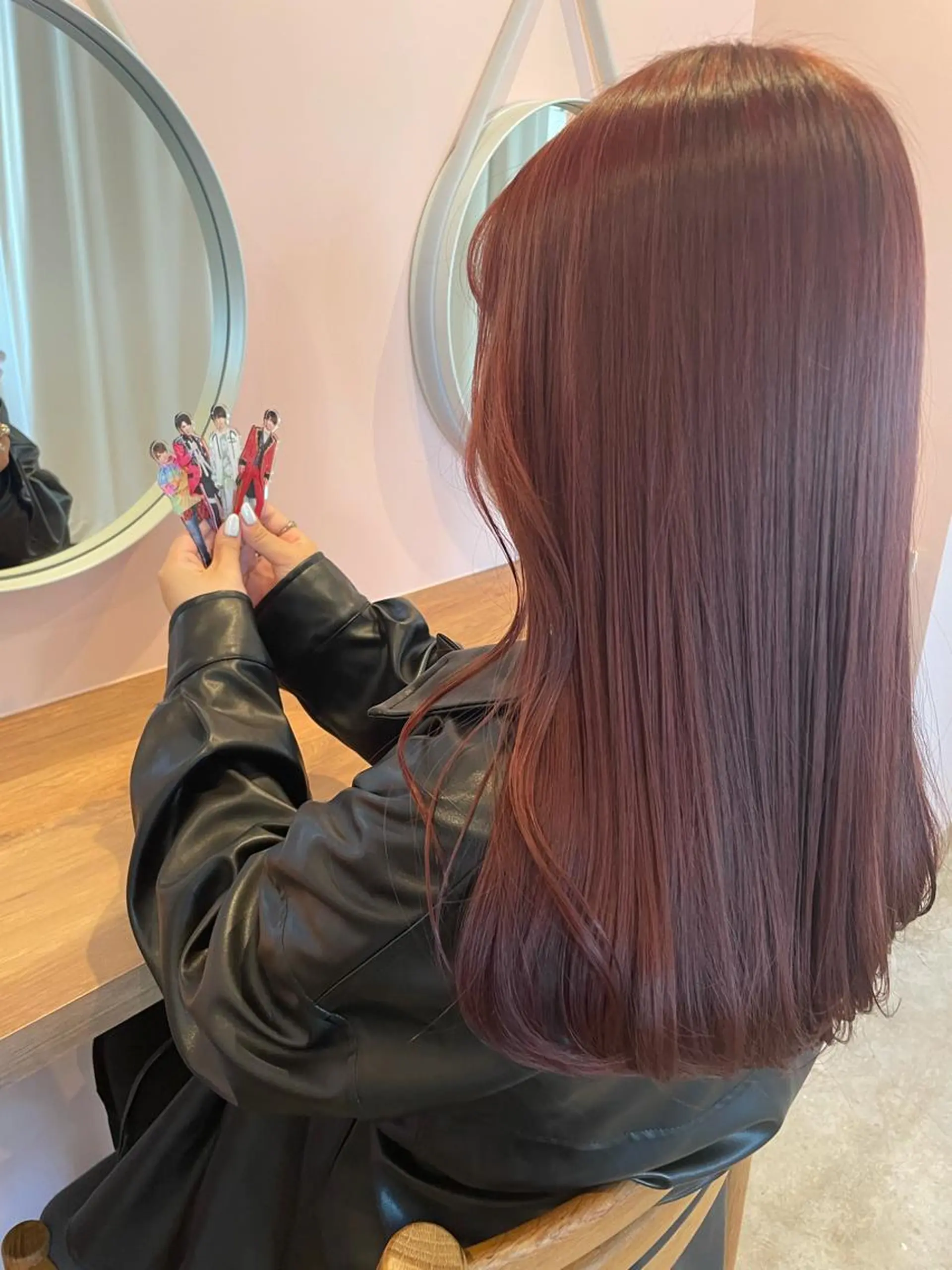 セミロング カラー ヘアアレンジ REONA🪽✨薬院 レイヤーカット🫧のヘアスタイル