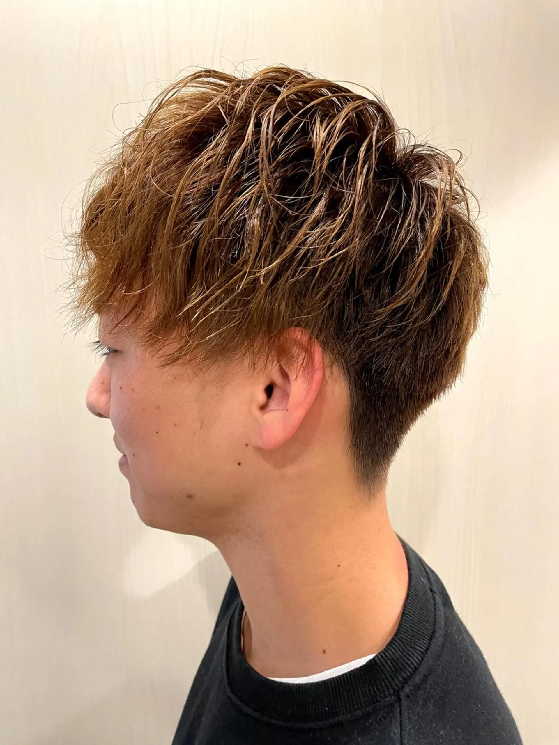 ミディアム メンズ ミディアムパーマ マッシュ メンズパーマ 無料メンズカット💈 遠山泰輝のヘアスタイル