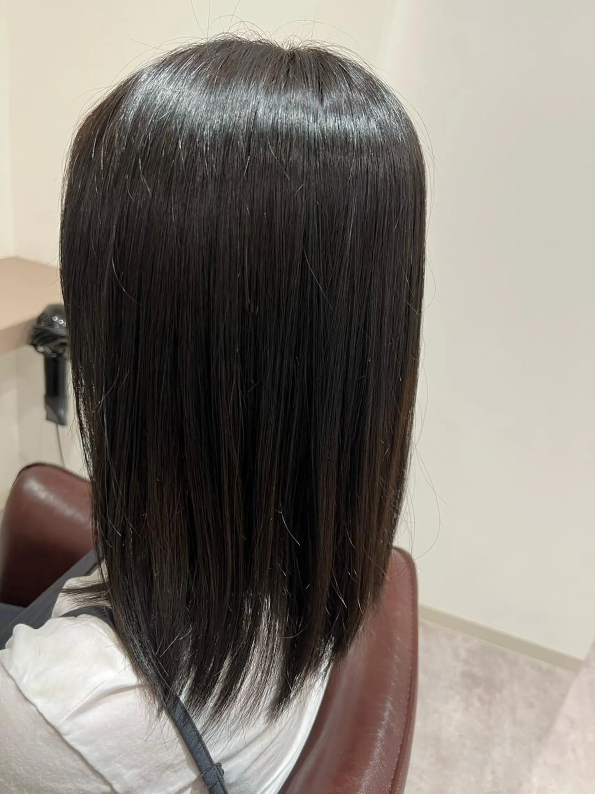 ミディアム 井上 美春のヘアスタイル