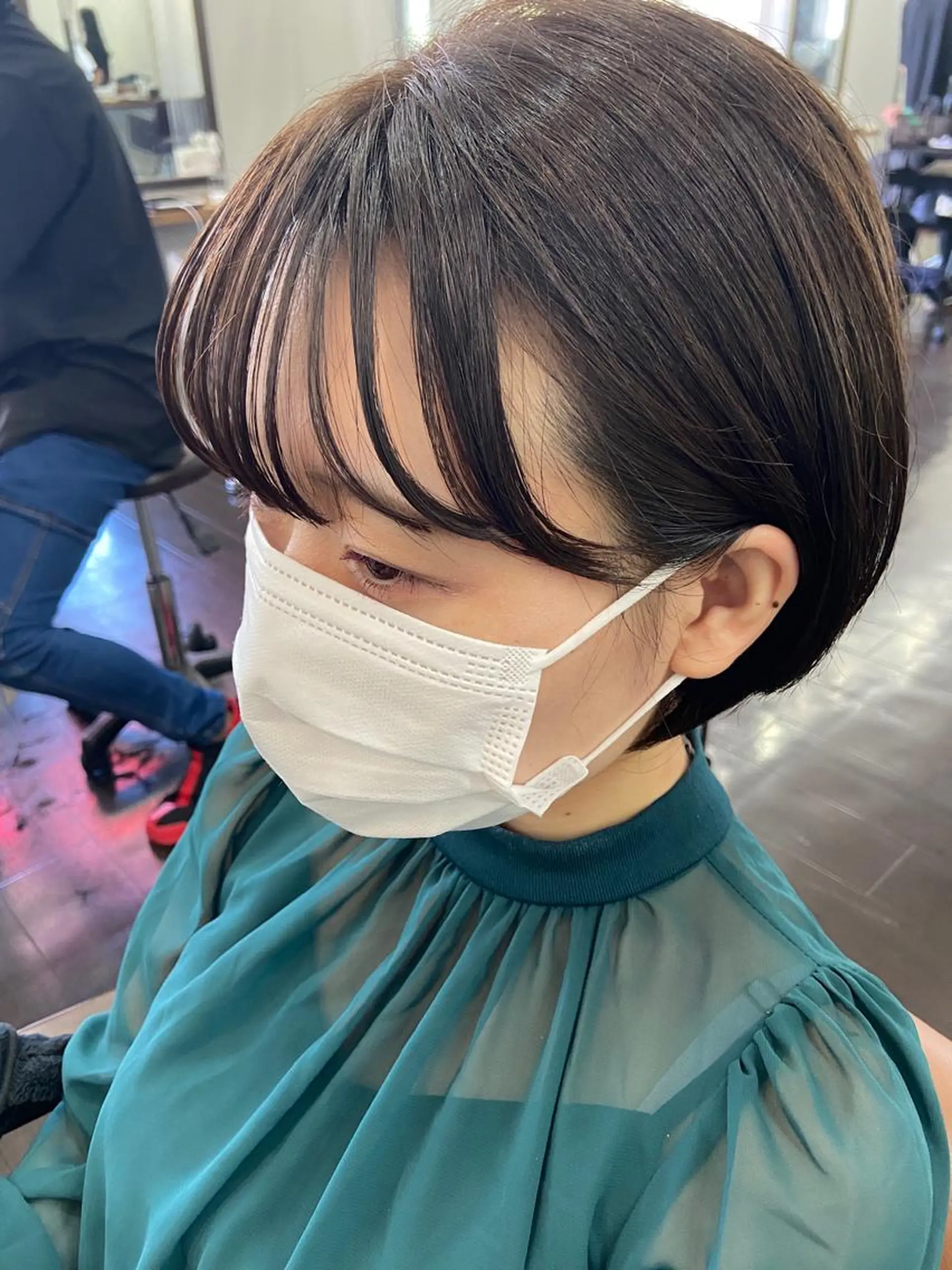 ショート カラー パーマ ヘアアレンジ メンズ キッズ ネイル マツエク・マツパ アイブロウ メンズハイライト メンズパーマ ブラウンカラー ケアカラー 透明感カラー 久木原 ゆりのヘアスタイル