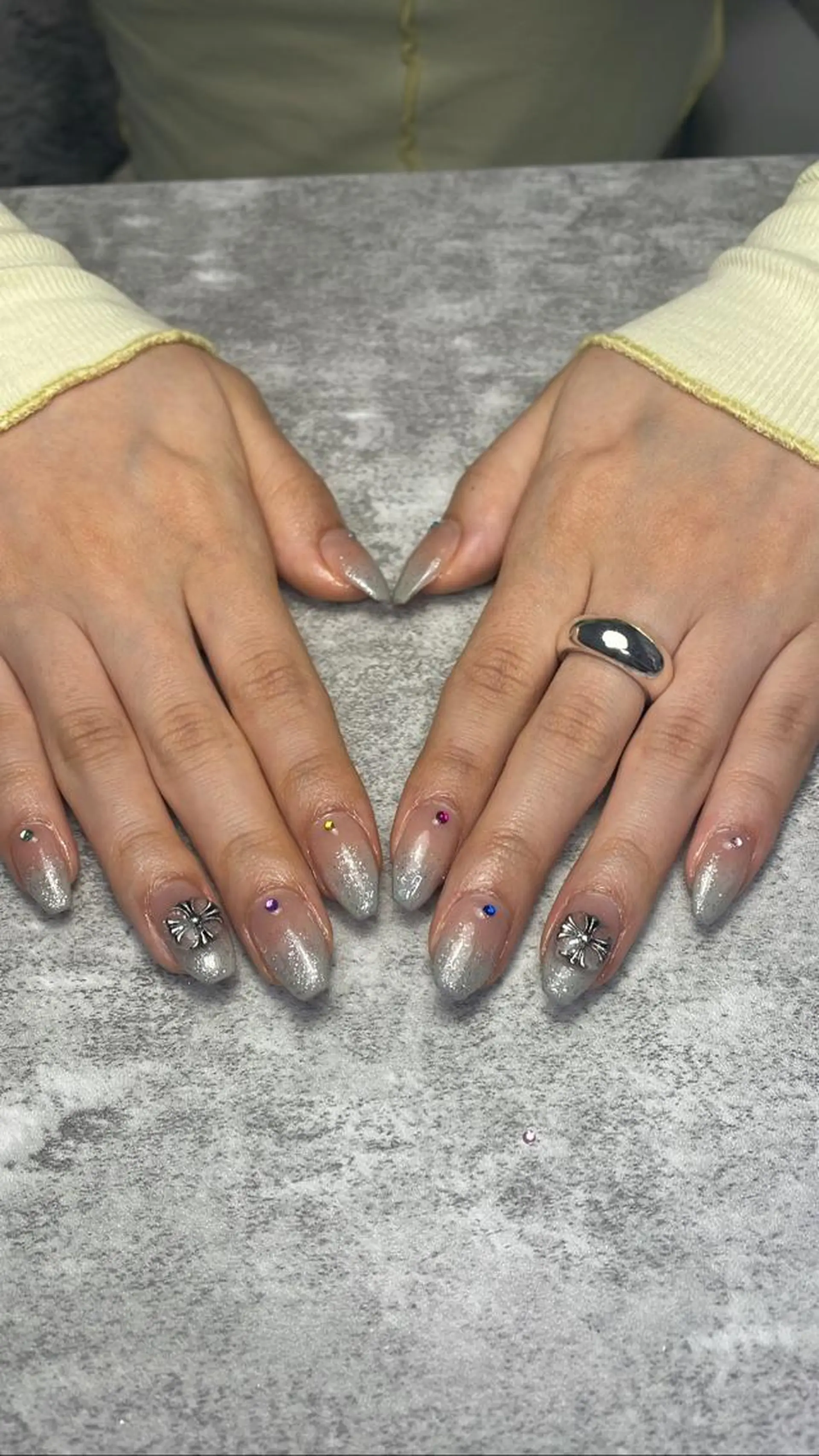 ネイル ハンドネイル shark_nail Aのネイルデザイン