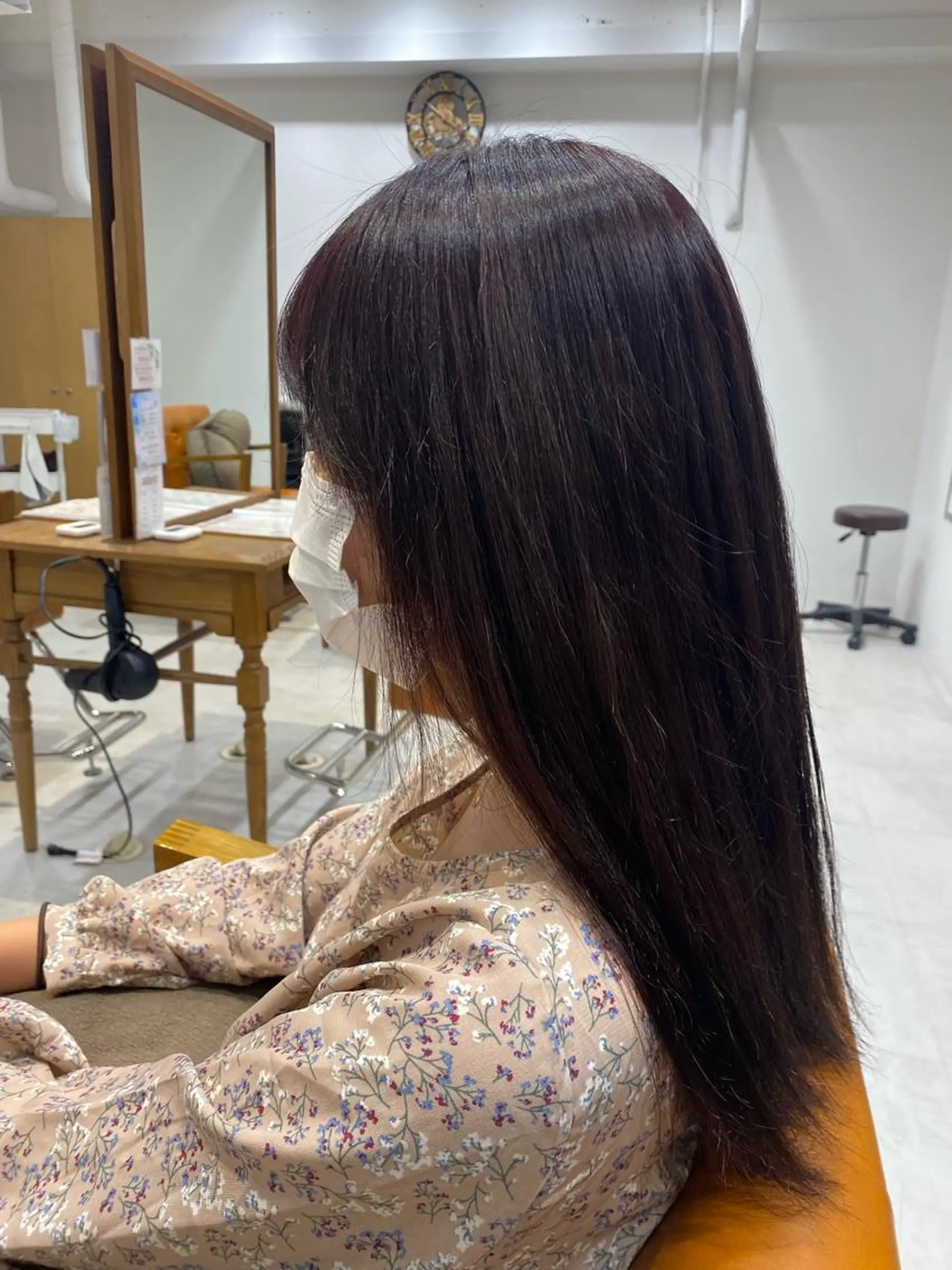 ロング ヘアカラー 山﨑 燦人のヘアスタイル