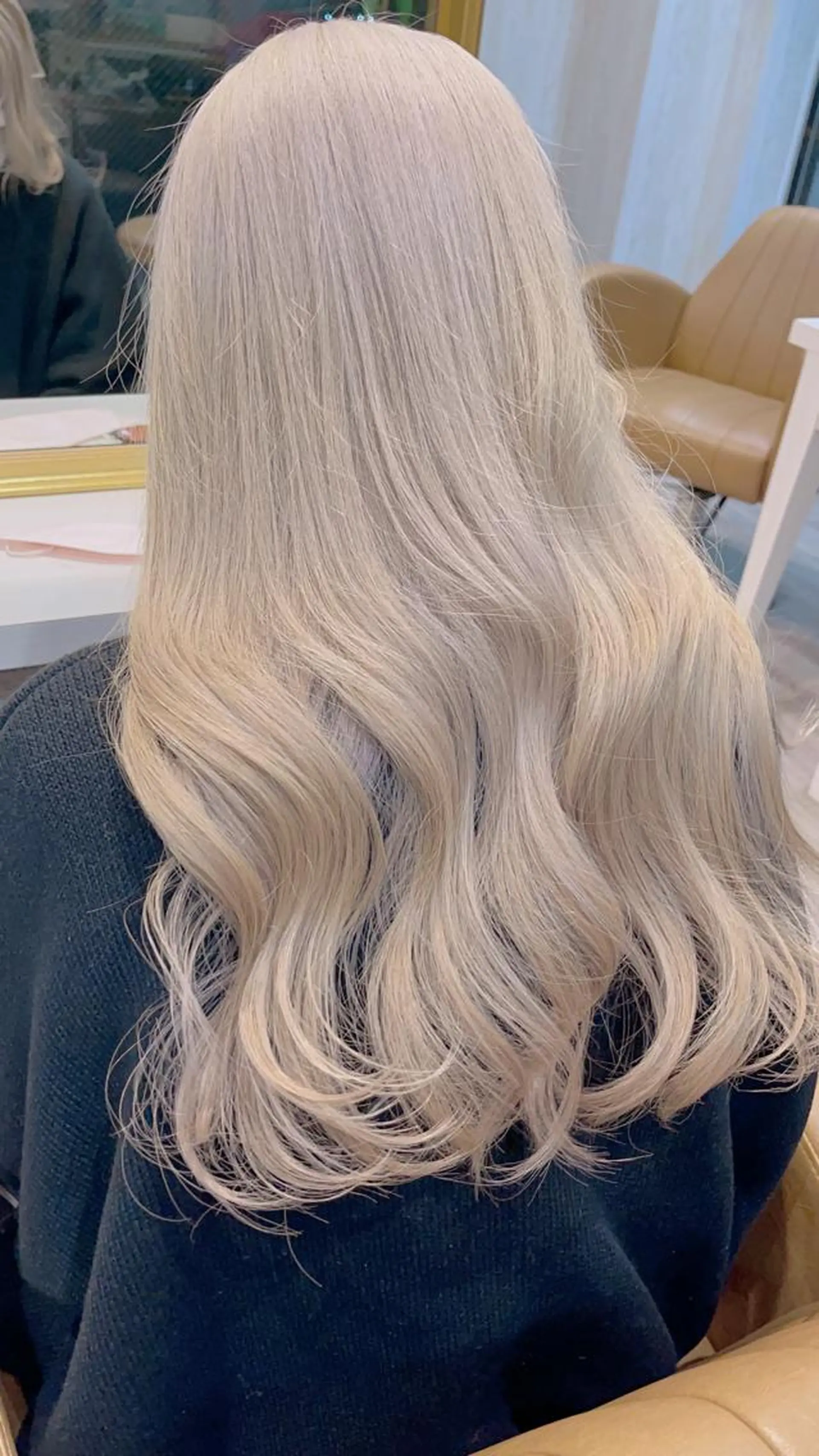 ロング BRIDGE あきらのヘアスタイル