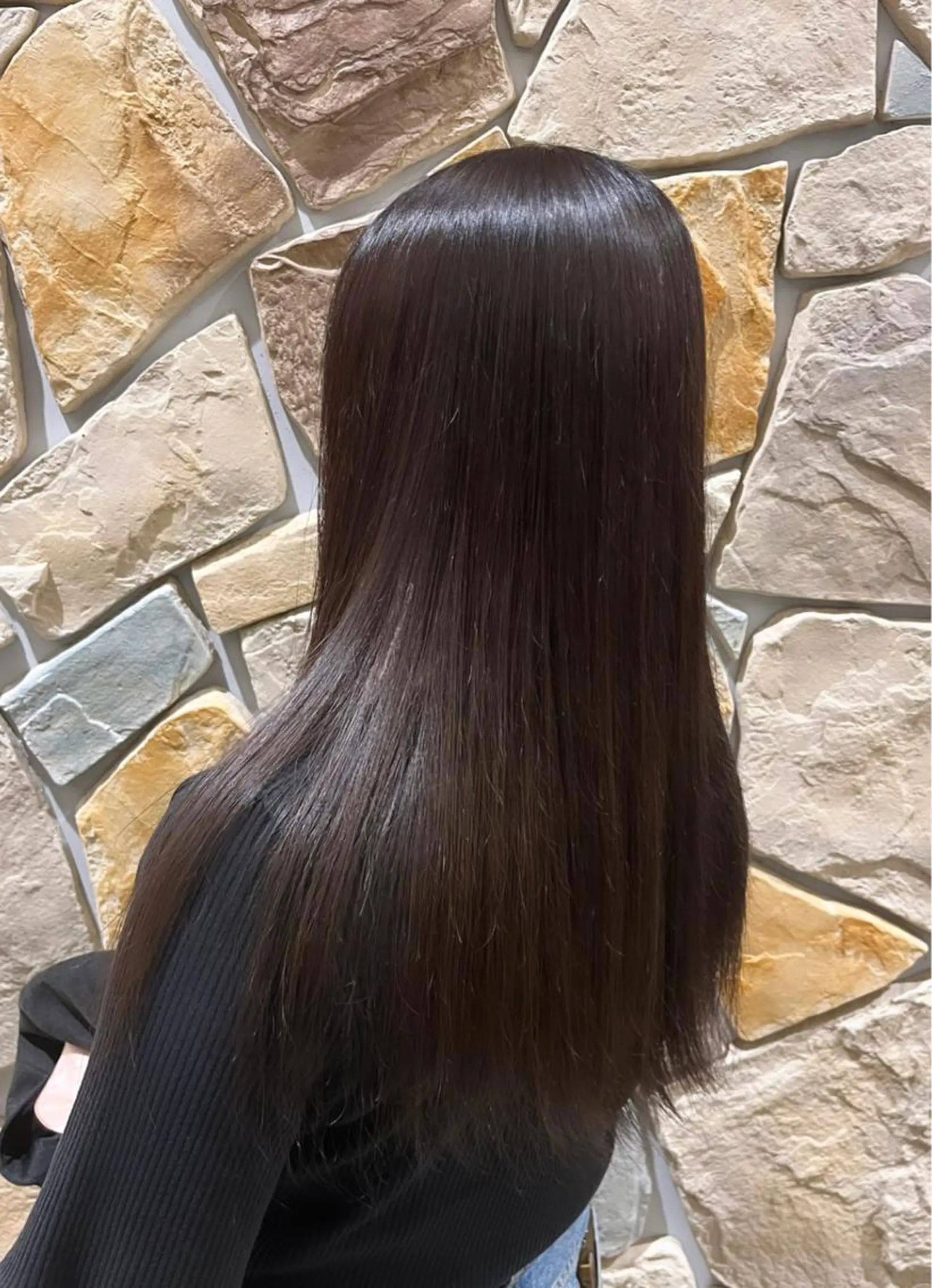 ロング 𝐌𝐎𝐄🩶 EIGHTのヘアスタイル