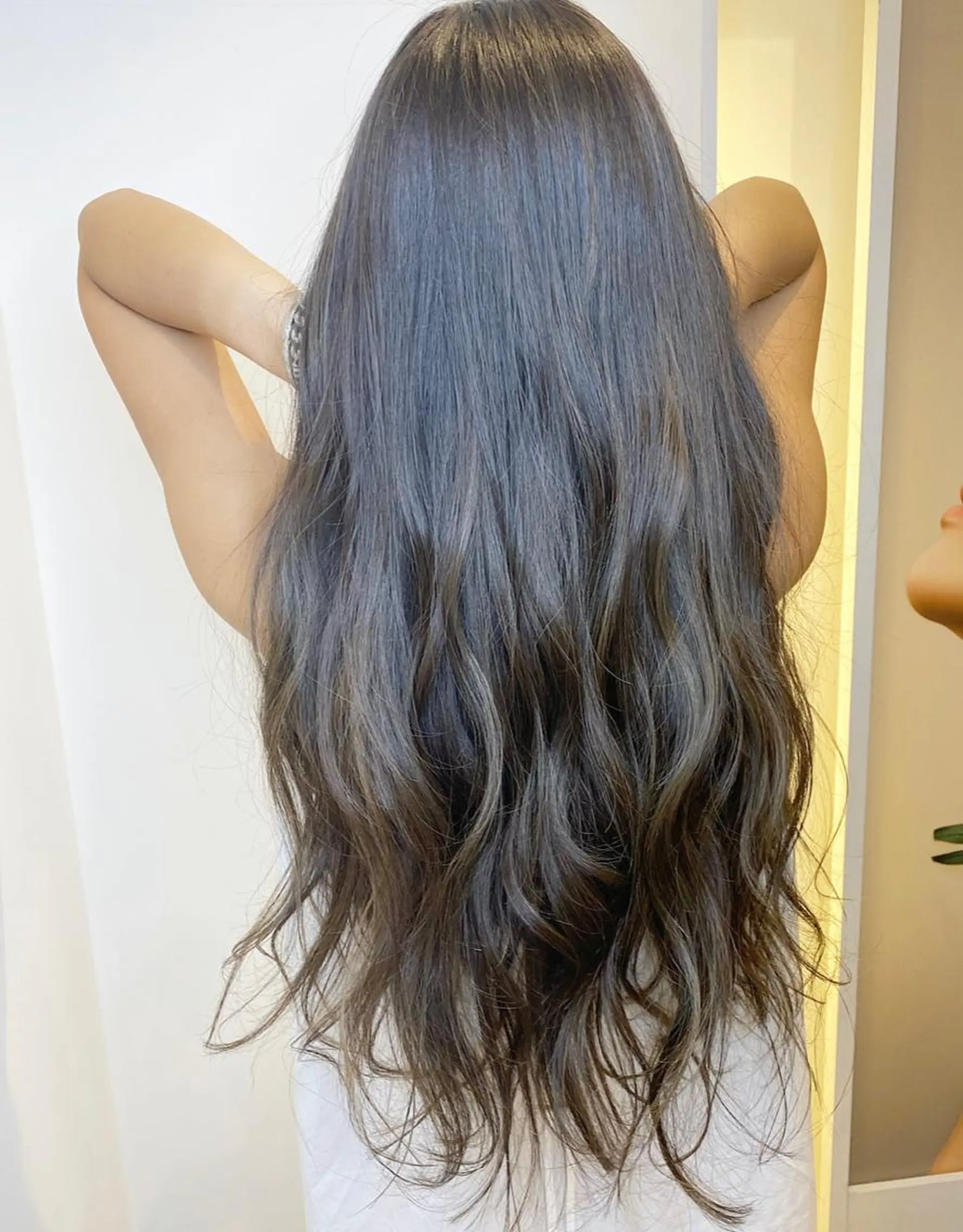 ロング sail hairのヘアスタイル