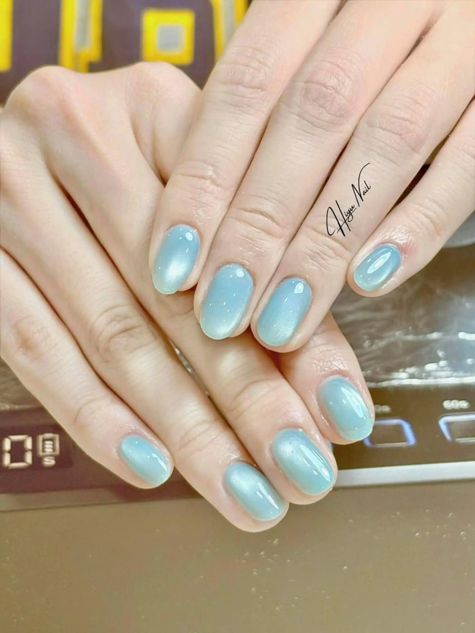 ネイル アートネイル ブルー ハンドネイル ヒユ ビューティーのネイルデザイン