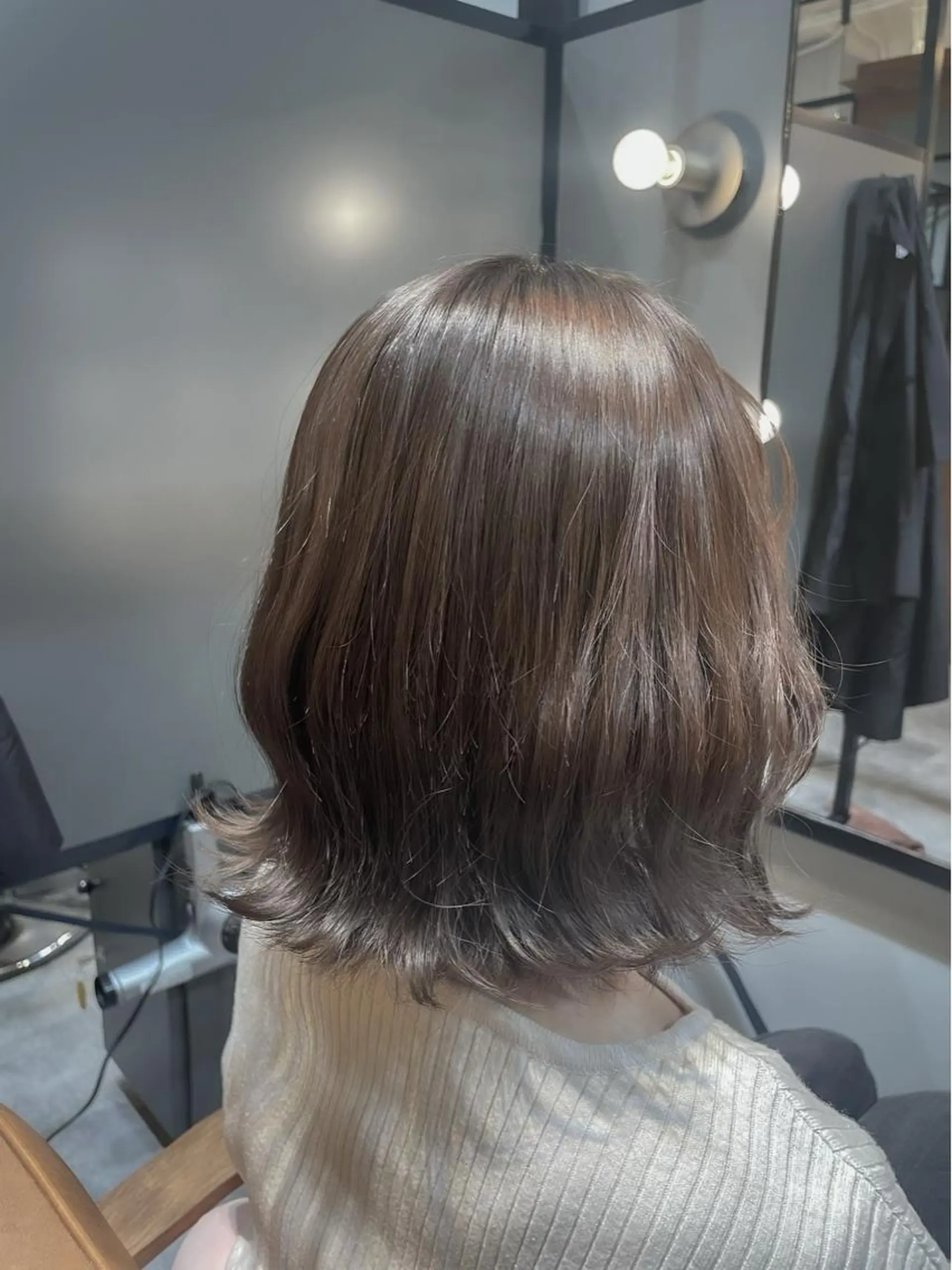 カラー ヘアアレンジ 【日韓風、レイヤー】 🤍ひらい なつきのヘアスタイル