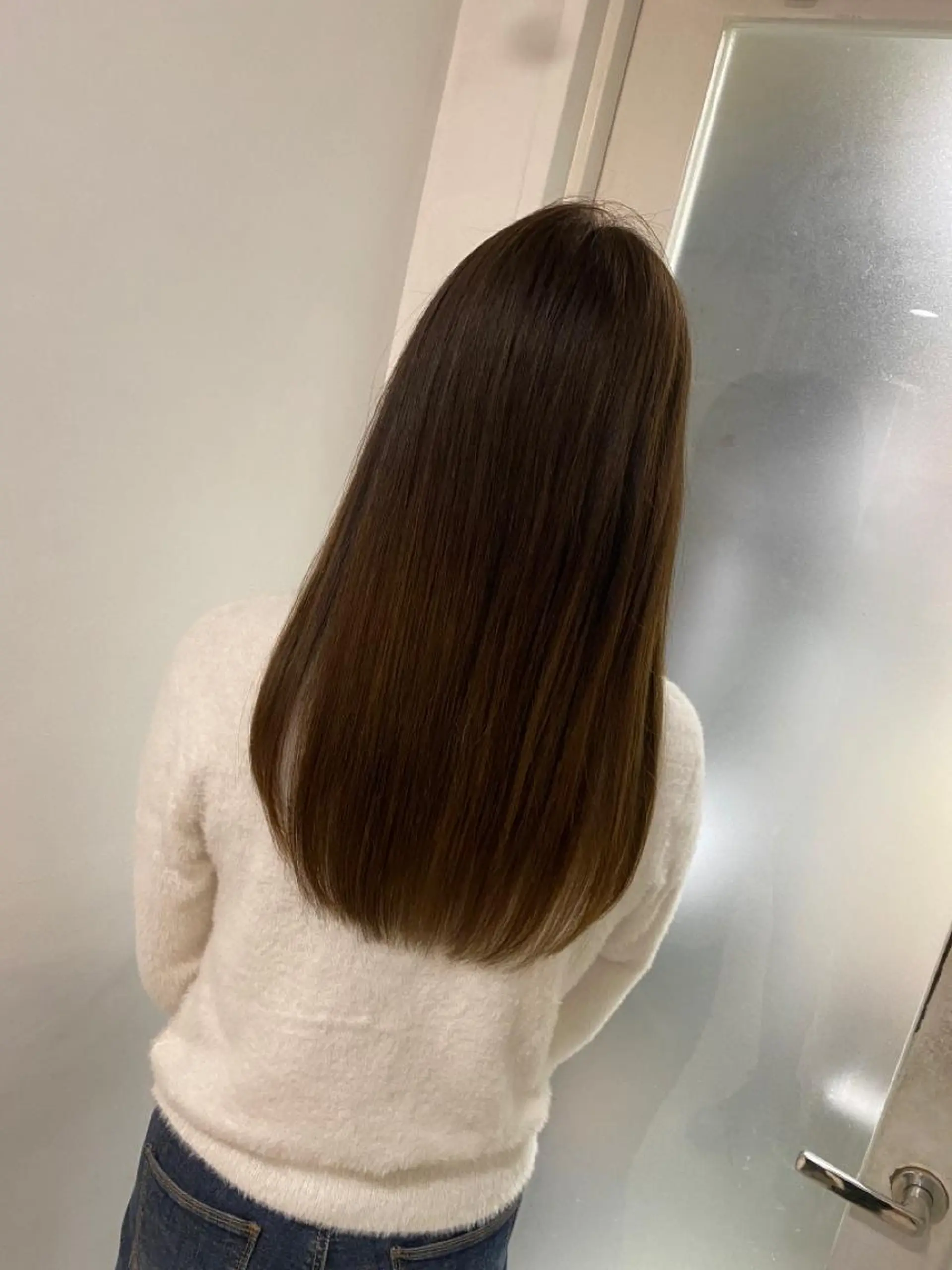 ロング カット ヘアカラー 藤田 遼のヘアスタイル