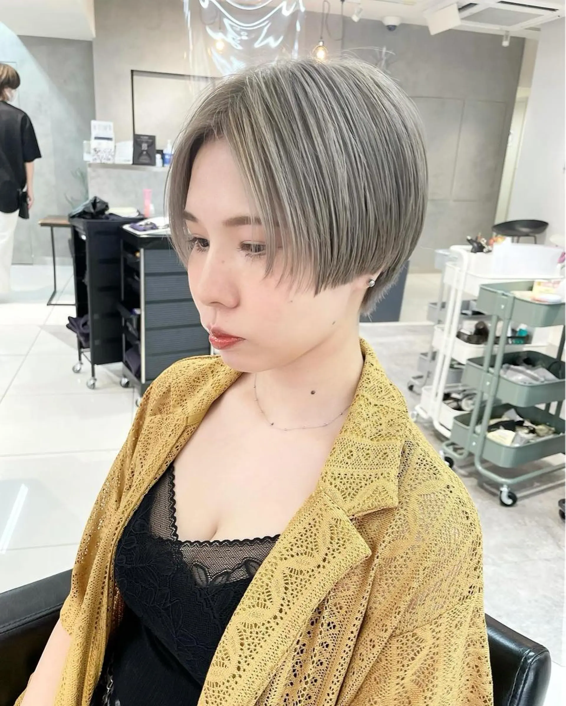 ミディアム 骨格診断で絶対可愛い ✨丸みショート✨凌弥のヘアスタイル