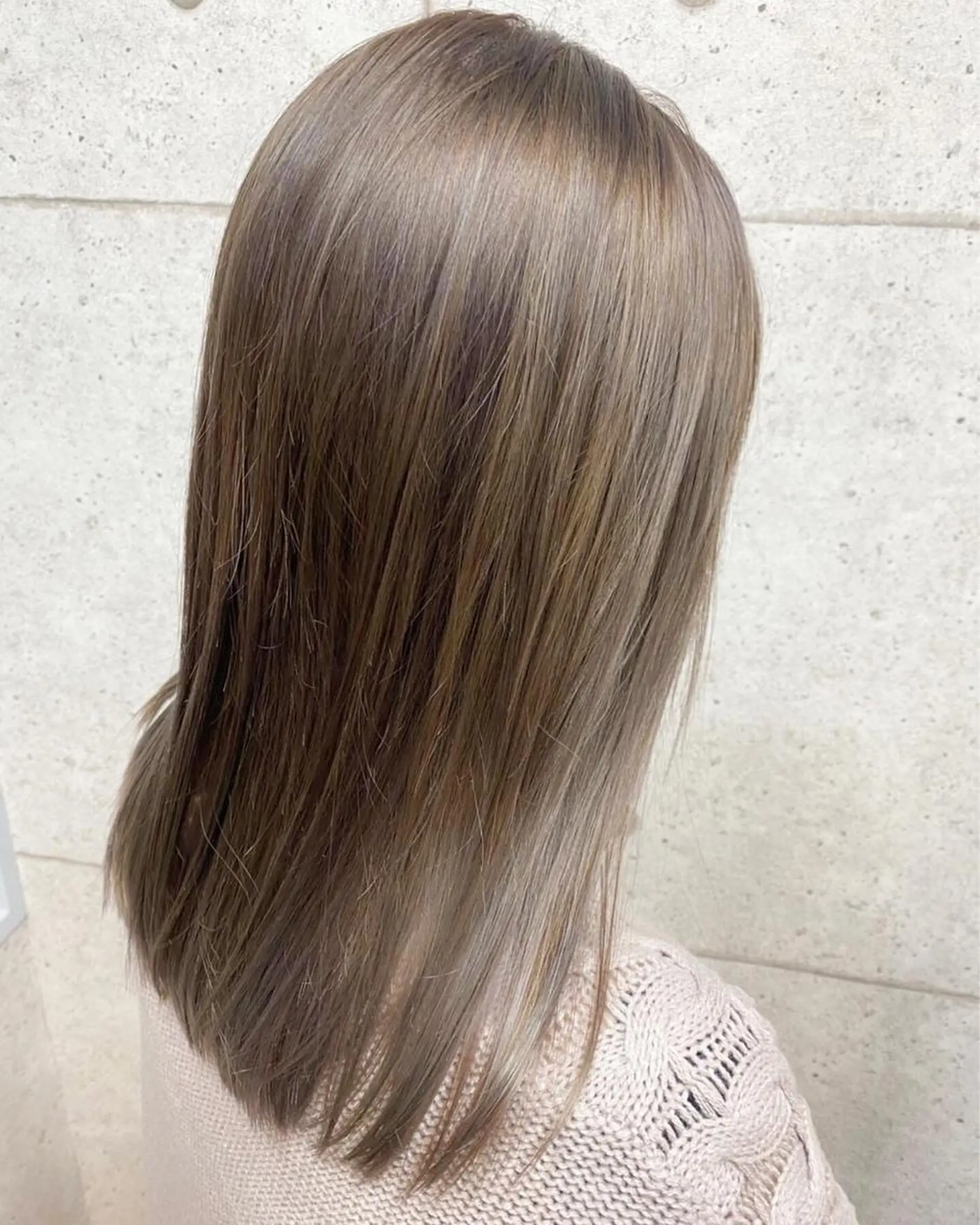 セミロング アッシュ カット ヘアカラー トリートメント hair teria ryu 大塚のヘアスタイル