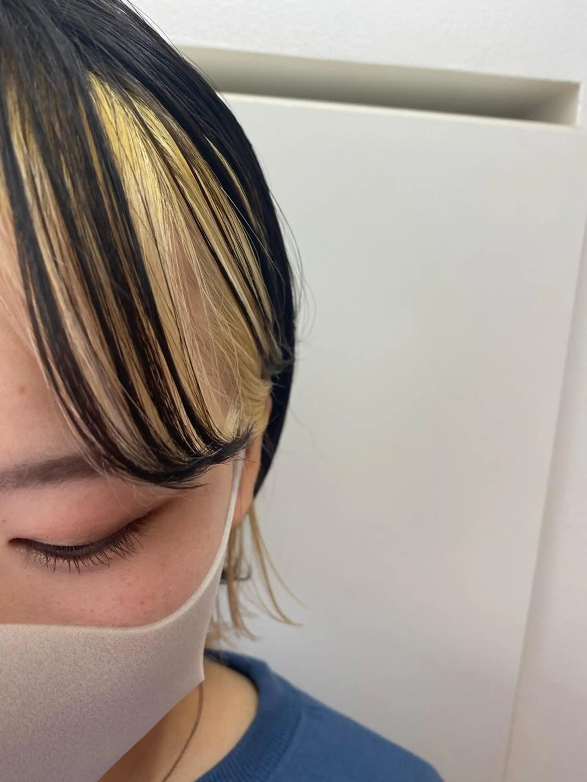 ミディアム カラー ブリーチ stylist トモヤのヘアスタイル