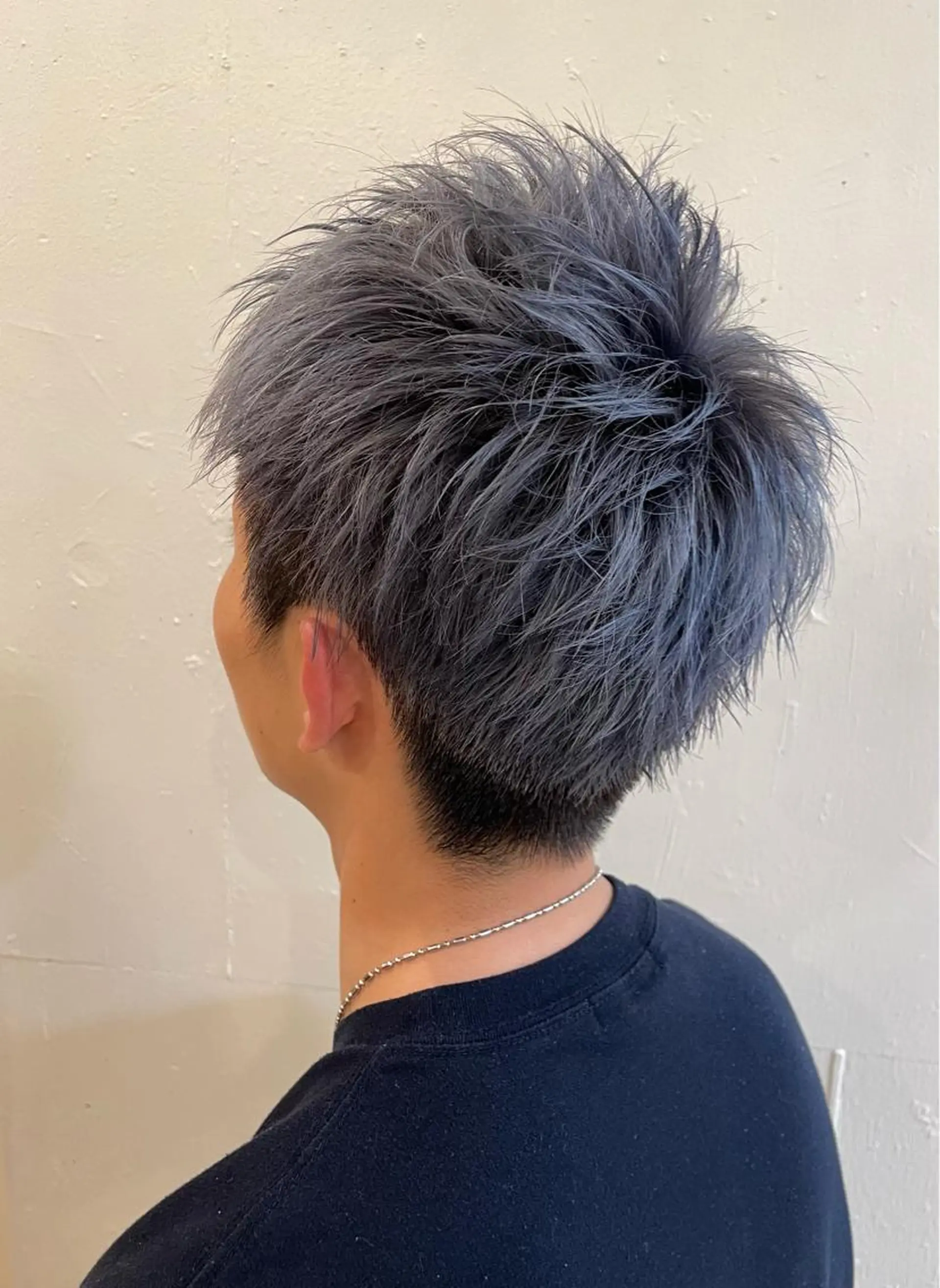 ショート メンズ メンズブリーチ アッシュ 渡部 恭子のヘアスタイル