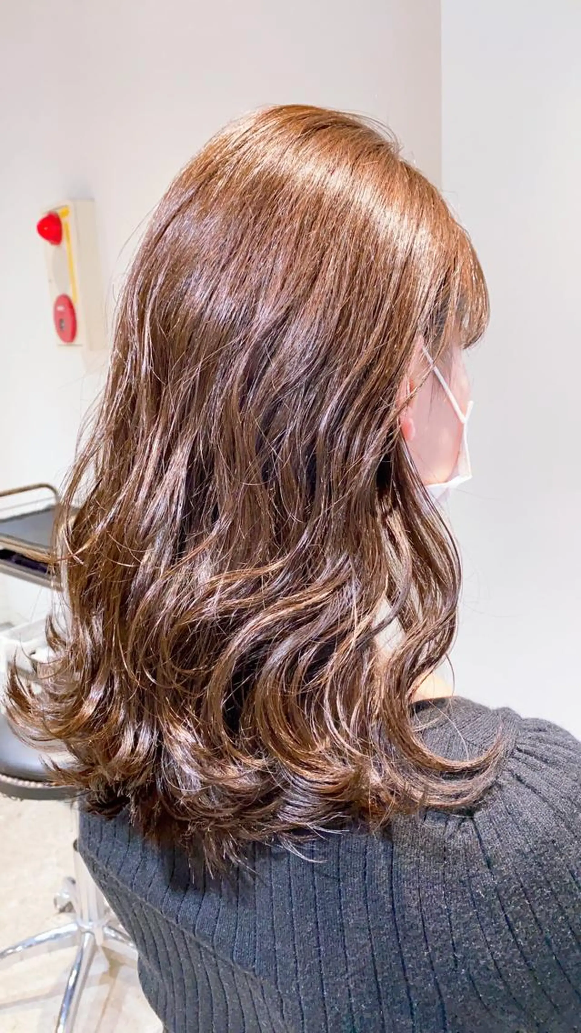 セミロング ショートボブ アッシュ ボブ 外国人風カラー ハイライト メンズツイスパ ショートフクヤマシンのヘアスタイル