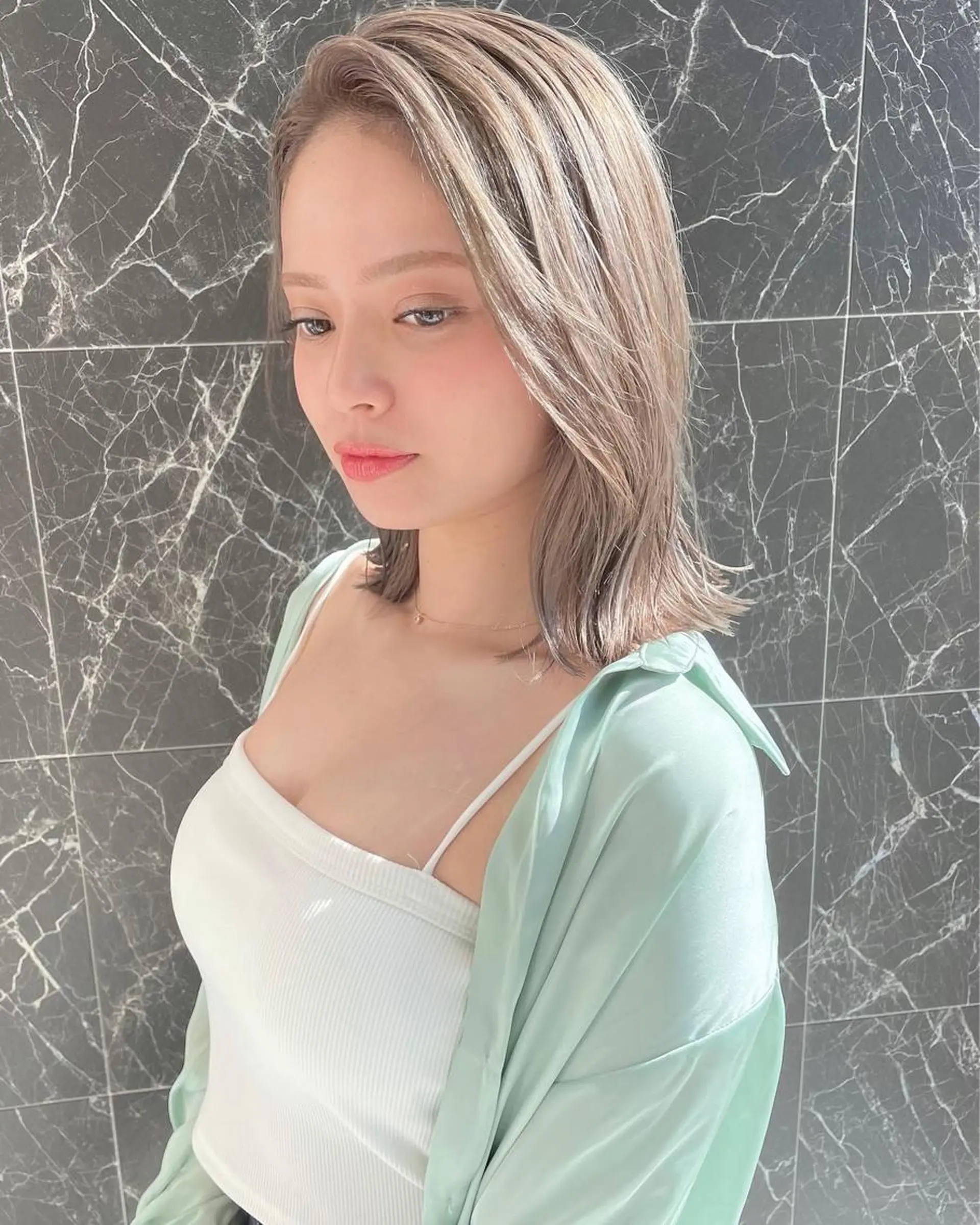 ミディアム チダアキフミ Ash大森のヘアスタイル