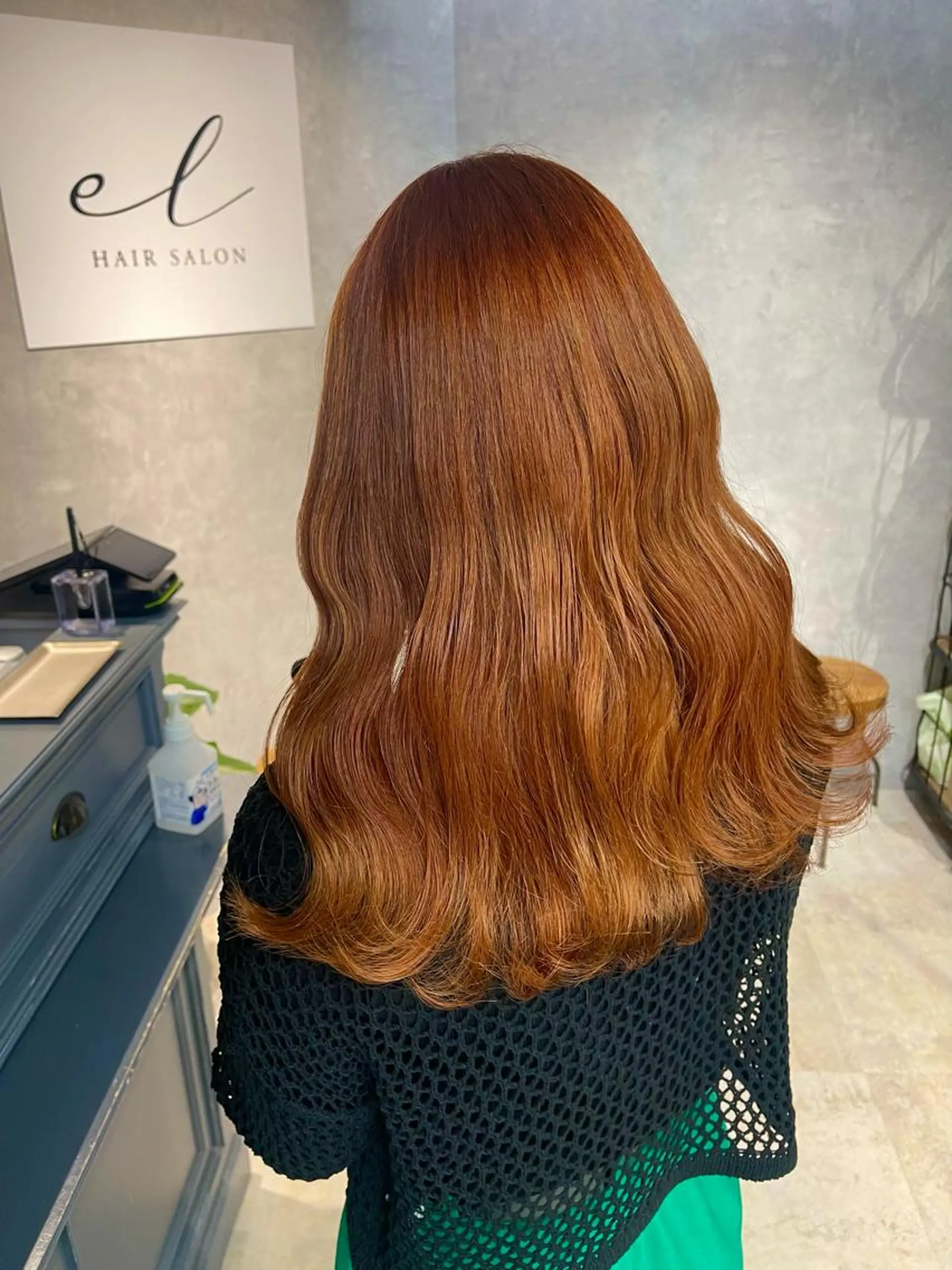 ロング カラー ブリーチ ケアブリーチ ハイライトカラー インナーカラー ハイライト カット ヘアカラー 福西 洋斗のヘアスタイル