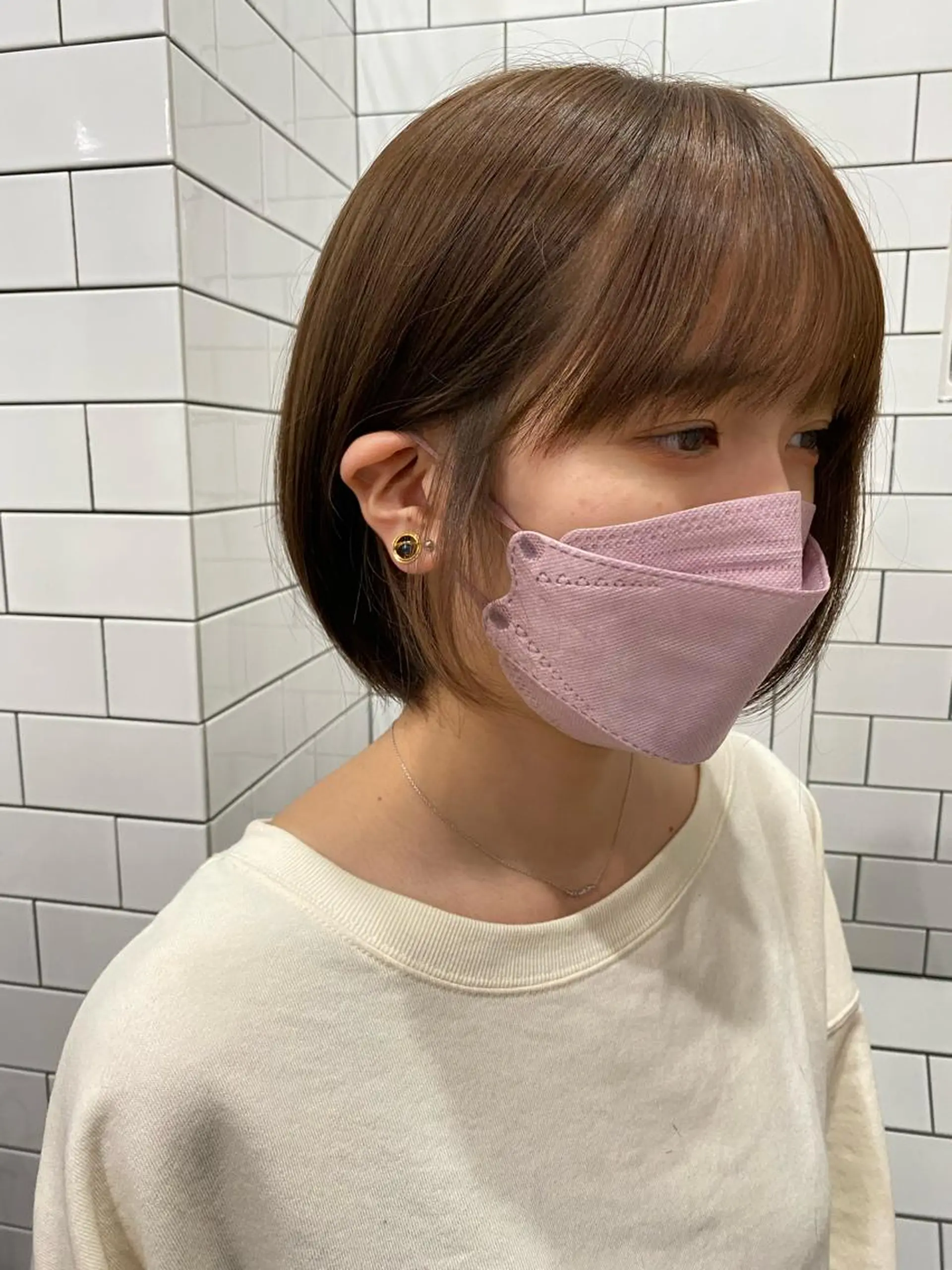 ショート カラー ベージュカラー ブリーチ ハイトーンカラー 藤江 健人のヘアスタイル