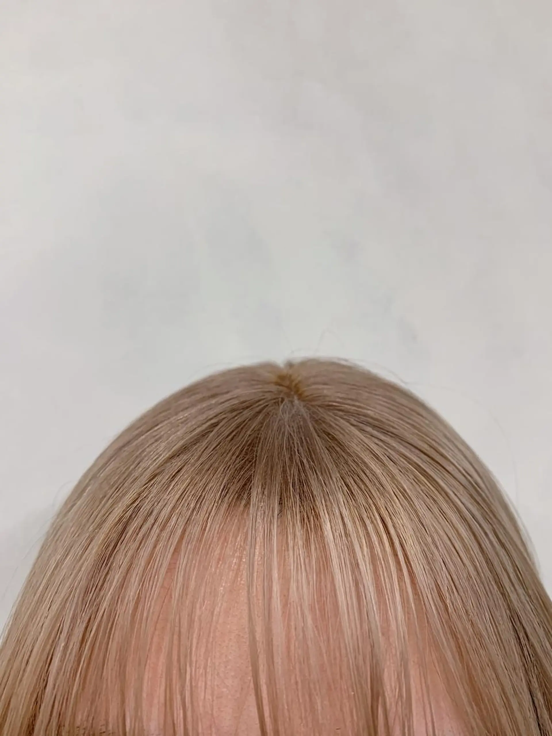 ミディアム カラー ブリーチ ヘアカラー トリートメント ハイトーン特化サロン 代表　中谷蓮のヘアスタイル