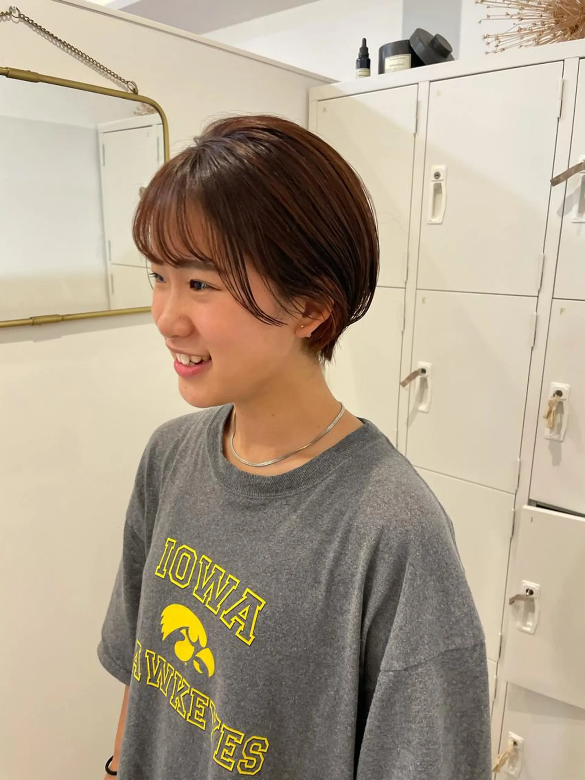 ショート カット ヘアカラー トリートメント 大迫 江梨のヘアスタイル