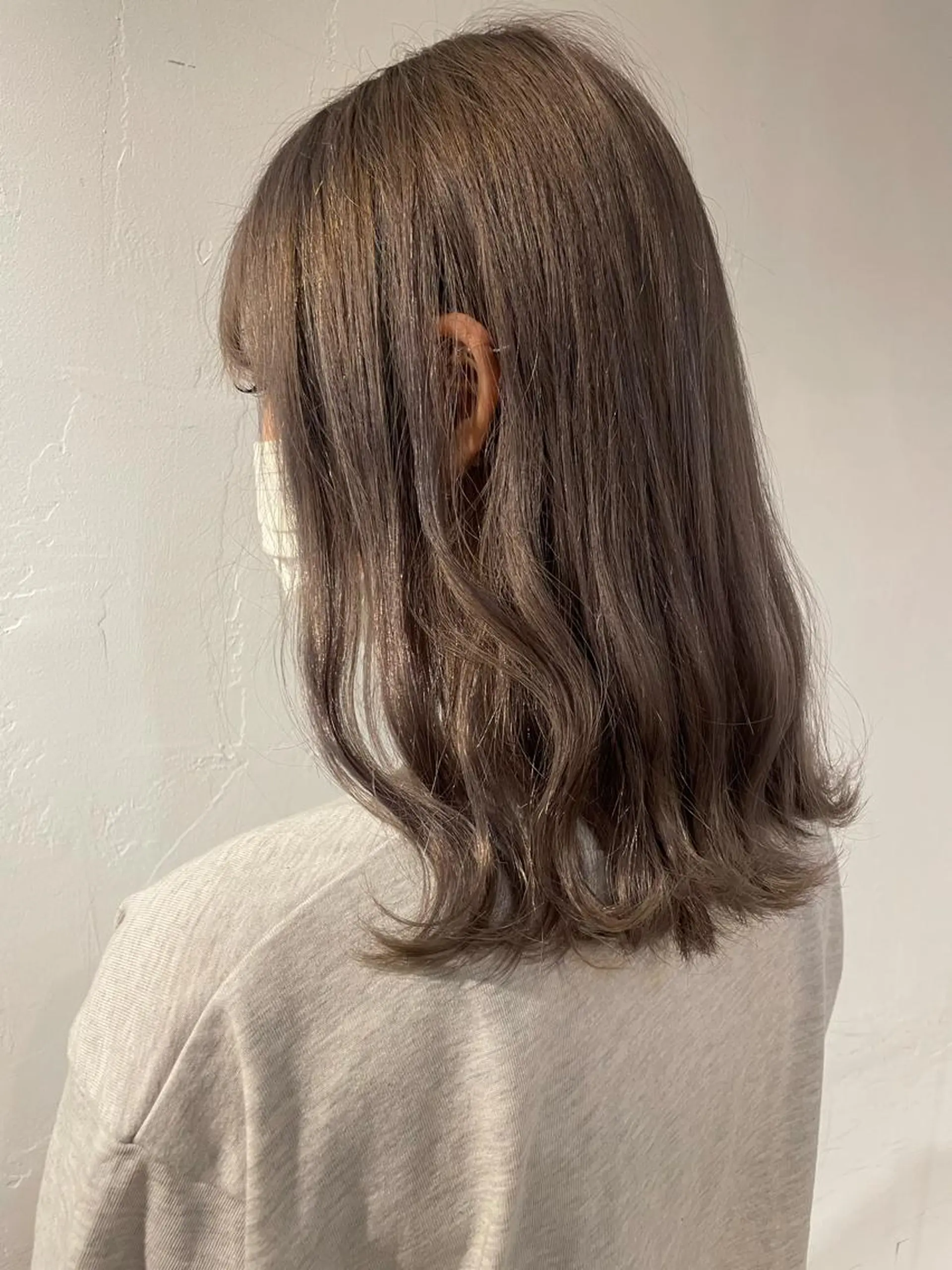 ミディアム ヘアカラー トリートメント ベージュカラー/新潟 カラー特化/落合優吾のヘアスタイル