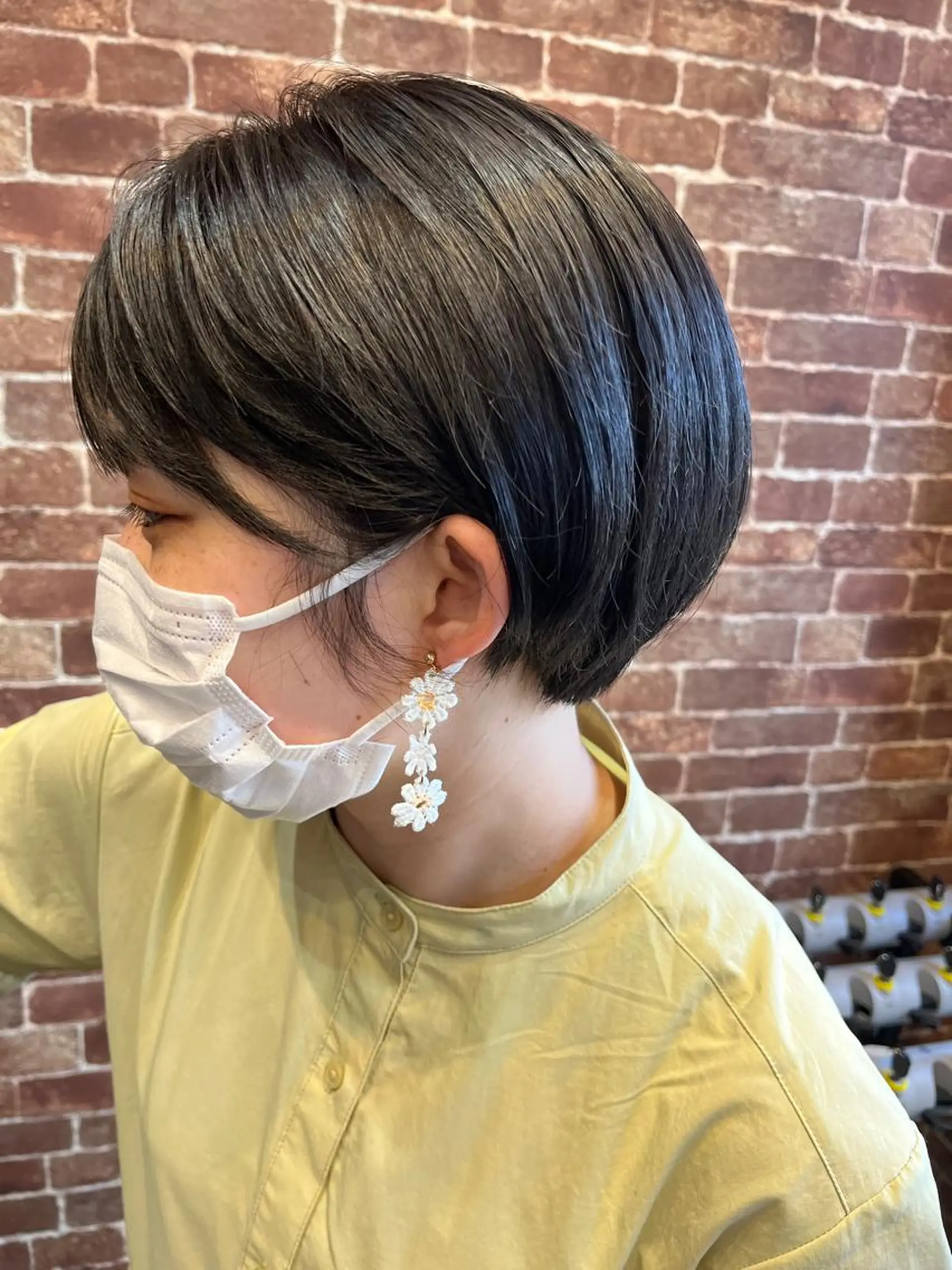 ミディアム カラー パーマ ヘアアレンジ メンズ キッズ ネイル マツエク・マツパ アイブロウ 子どものヘアアレンジ ミディアムパーマ メンズバレイヤージュ メンズハイライト メンズインナーカラー カット 久木原 ゆりのヘアスタイル