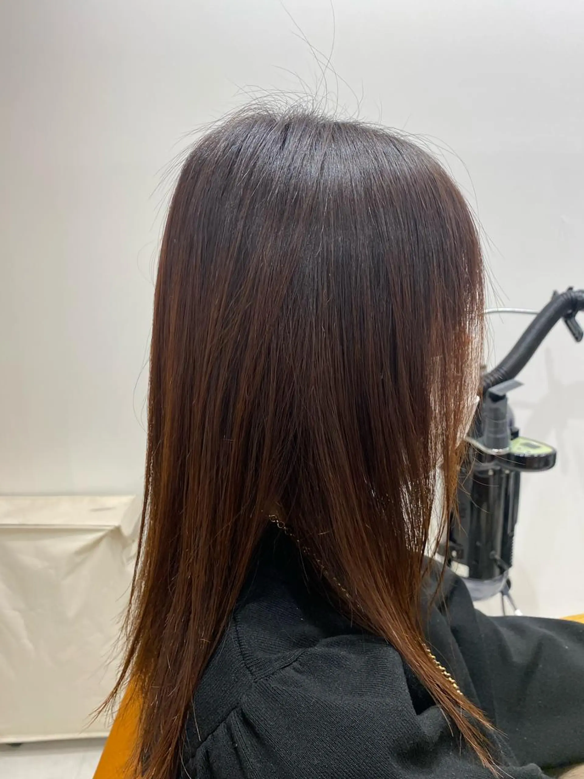セミロング パーマ 縮毛矯正 山﨑 燦人のヘアスタイル