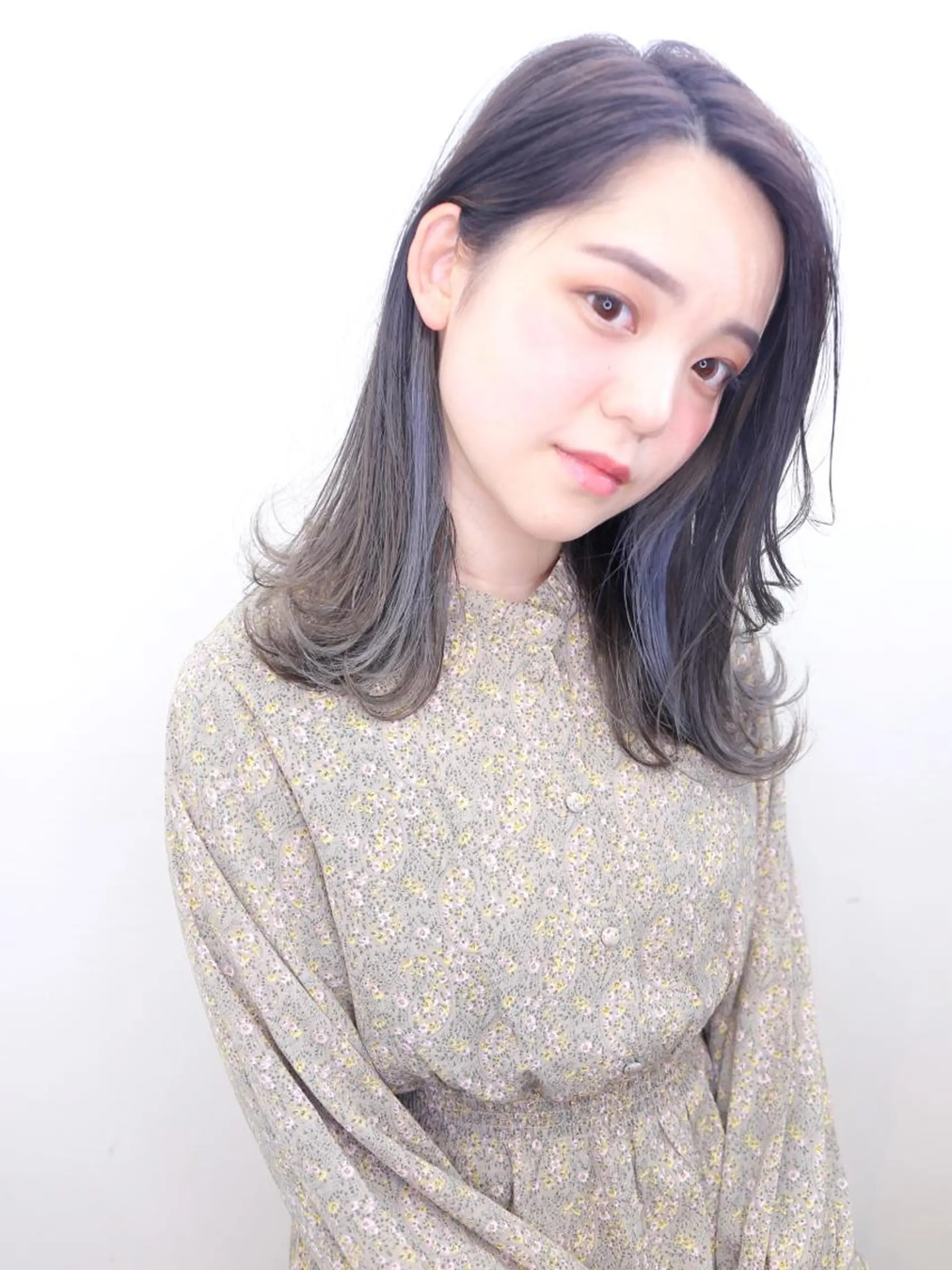 セミロング カラー メンズヘア特化 崎田 成人のヘアスタイル
