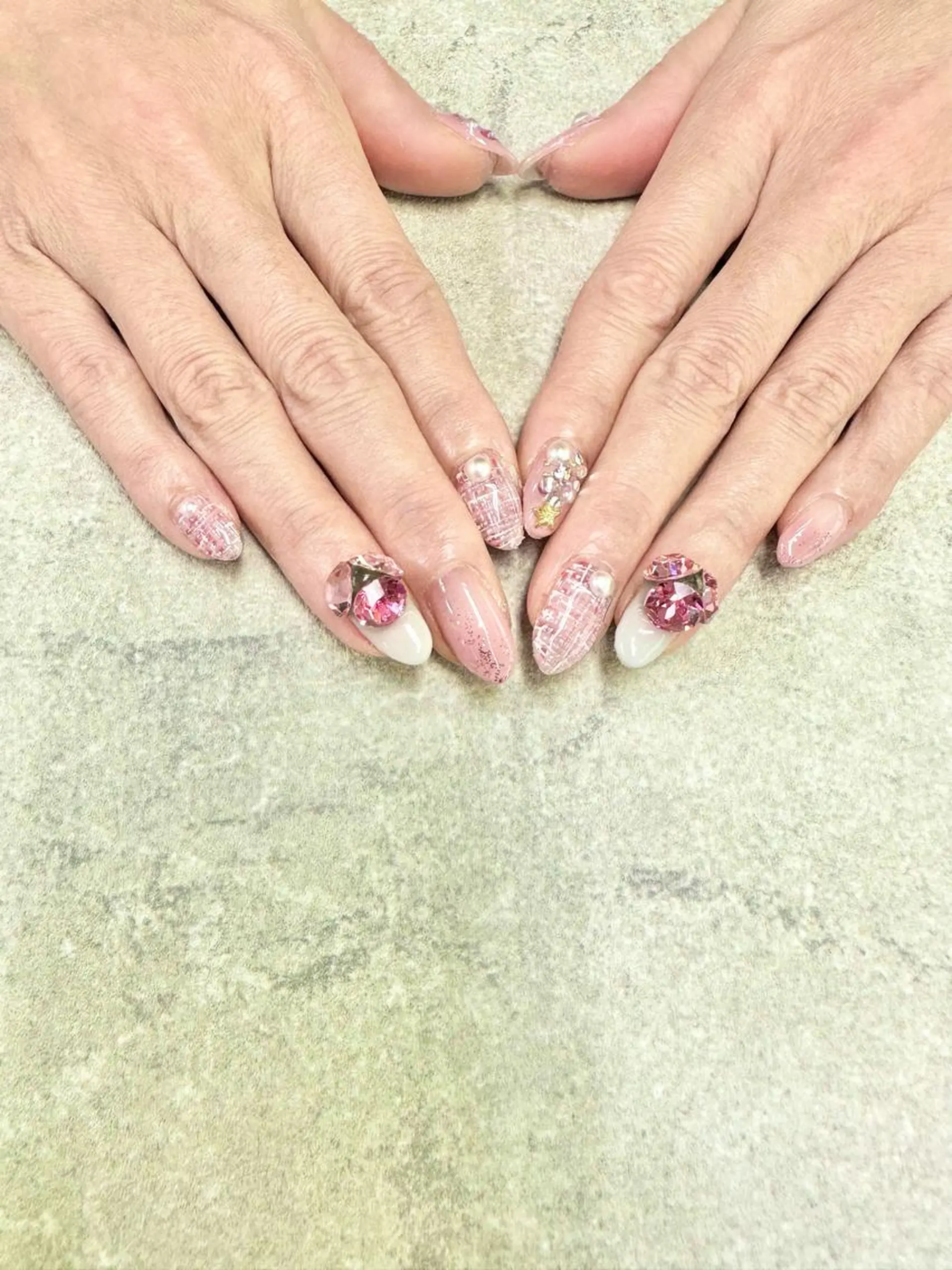 ネイル アートネイル フレンチネイル ジェルネイル ガラスフレンチ グラデーション ハンドネイル ハンドケア FASTNAIL PLUS 新宿店のネイルデザイン