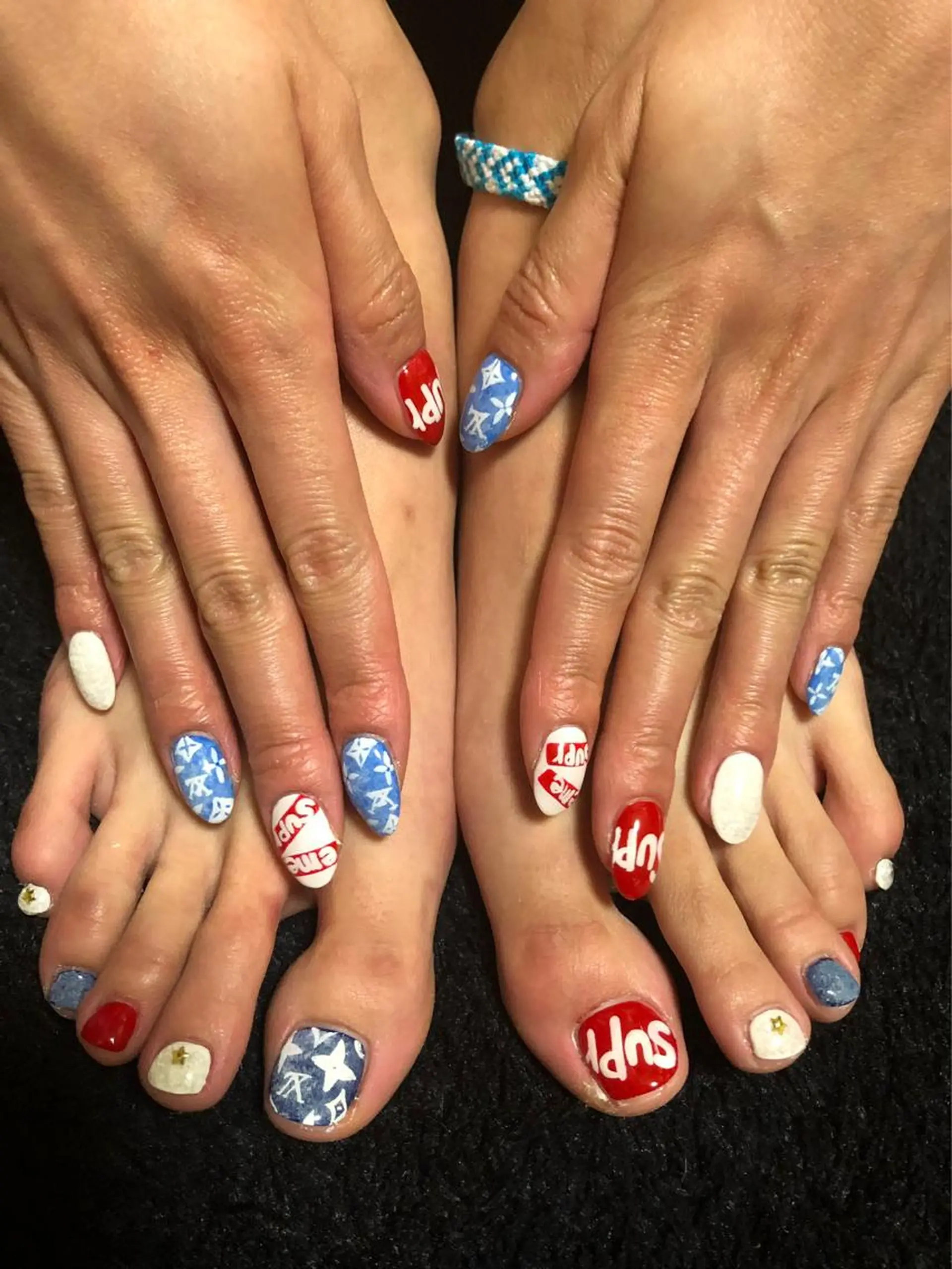 ネイル フットネイル 🌙🫧CHARME (RUKA)🦋🫧のネイルデザイン