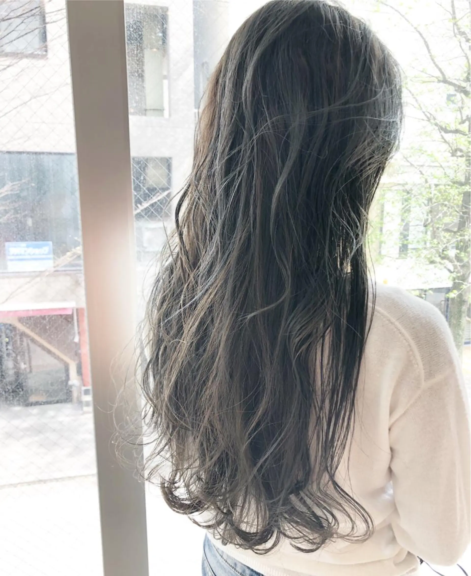 ロング カラー ハイライトカラー ハイライト 中村 よしひでのヘアスタイル