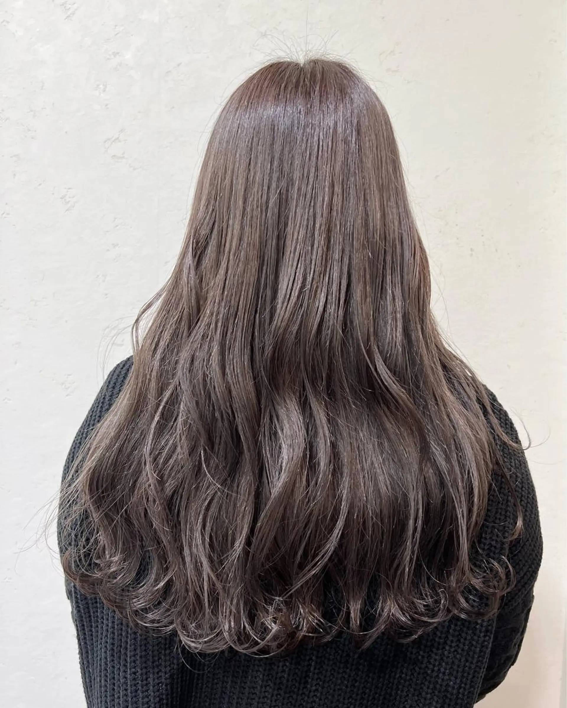 ロング カラー カット ヘアカラー mana .のヘアスタイル