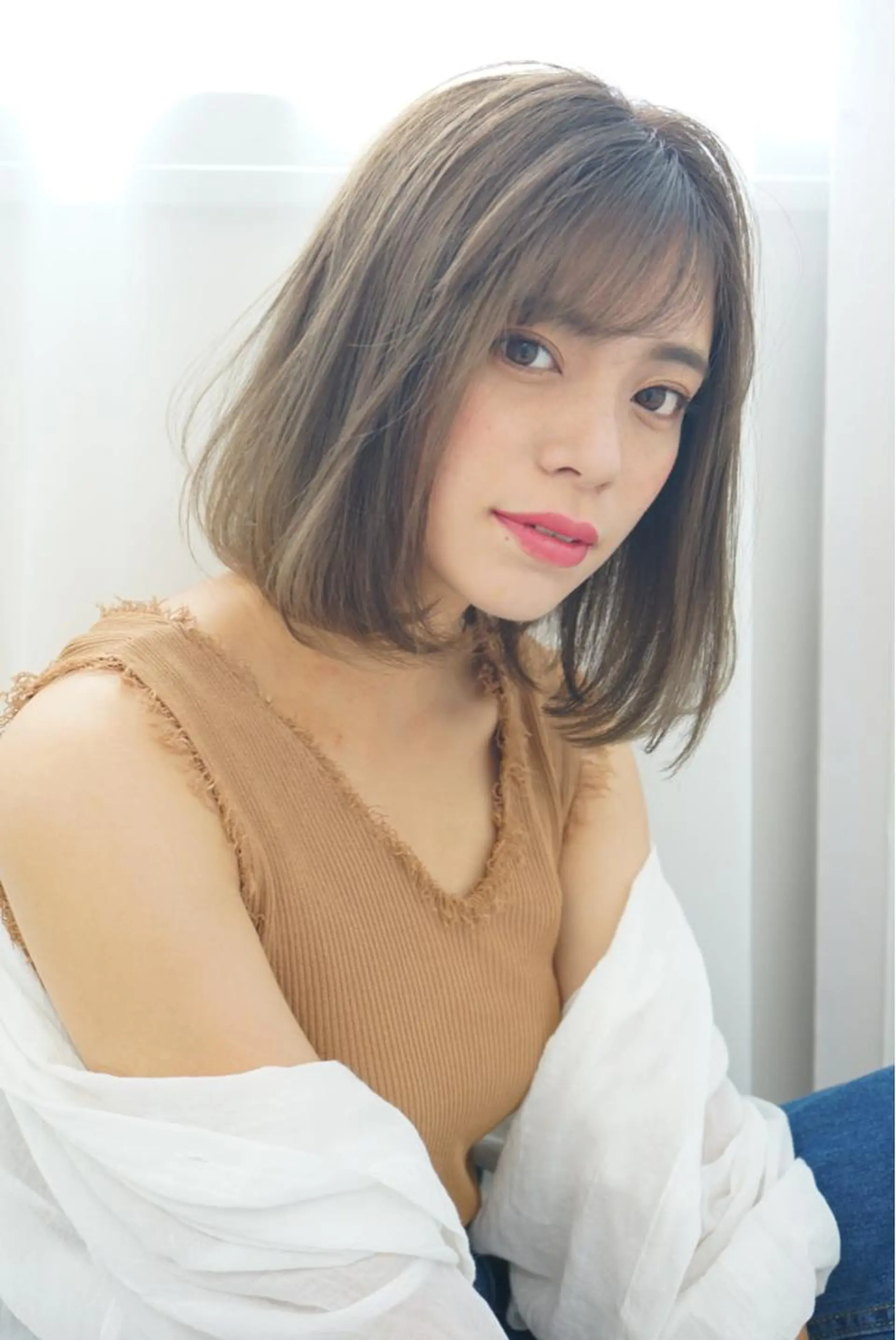 ミディアム 髪質改善、縮毛矯正 酸性縮毛矯正のヘアスタイル