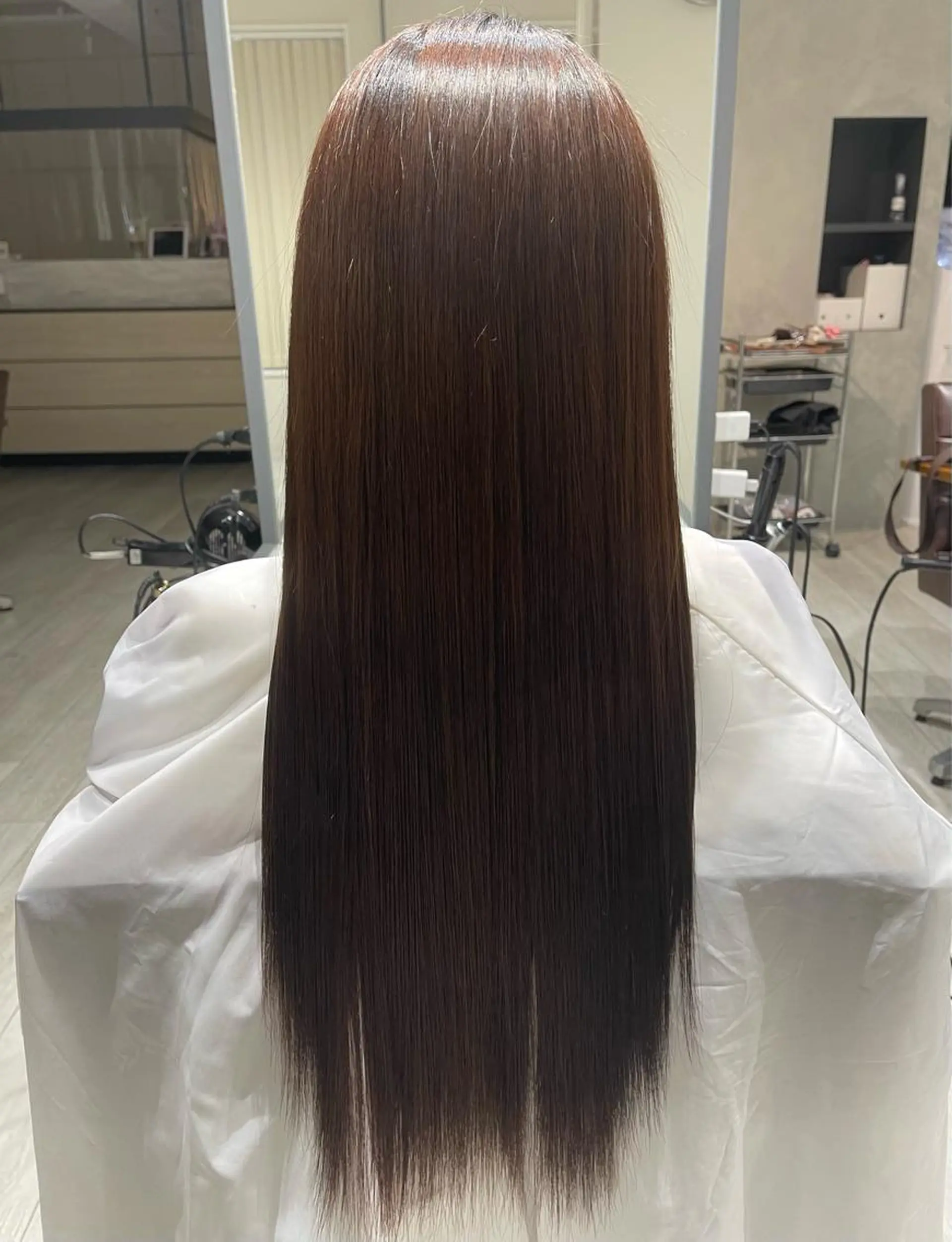 ロング 平尾 樹里のヘアスタイル