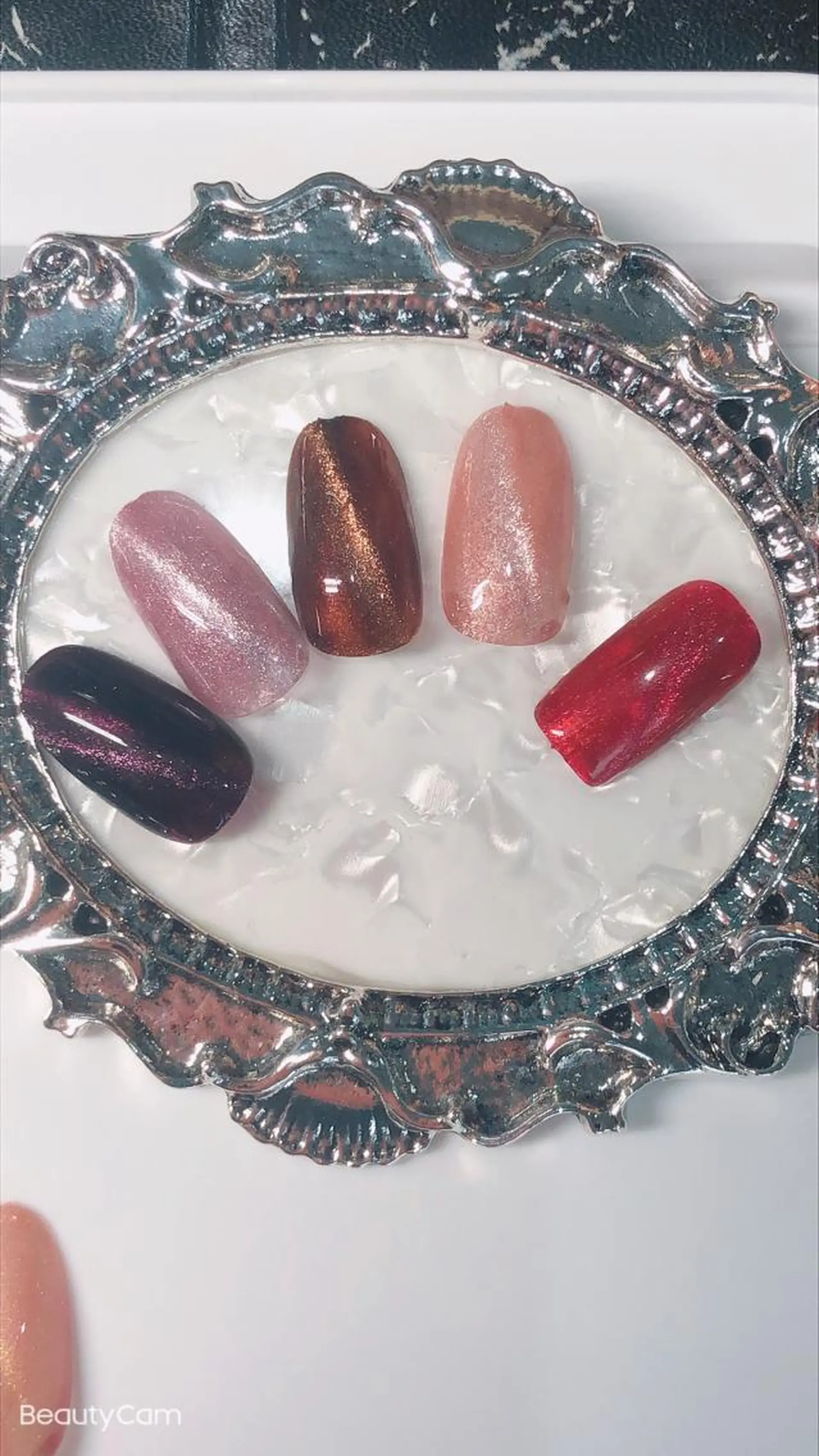 ネイル ジェルネイル マグネットネイル ✨アン ミユ✨のネイルデザイン