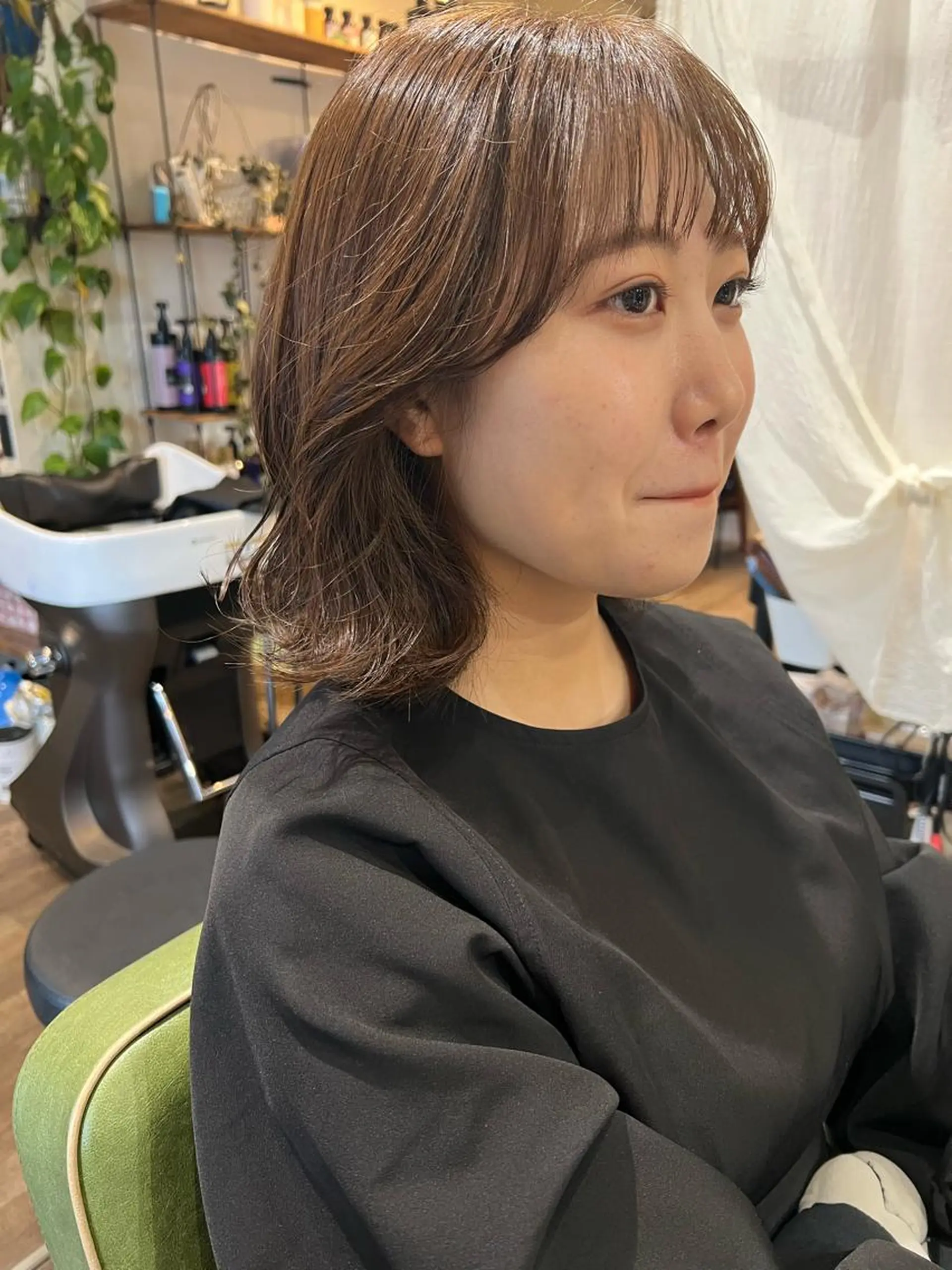 ミディアム カラー ブリーチ ブラウンカラー ブリーチなしカラー カラーパティシエ facce🌼ikoのヘアスタイル